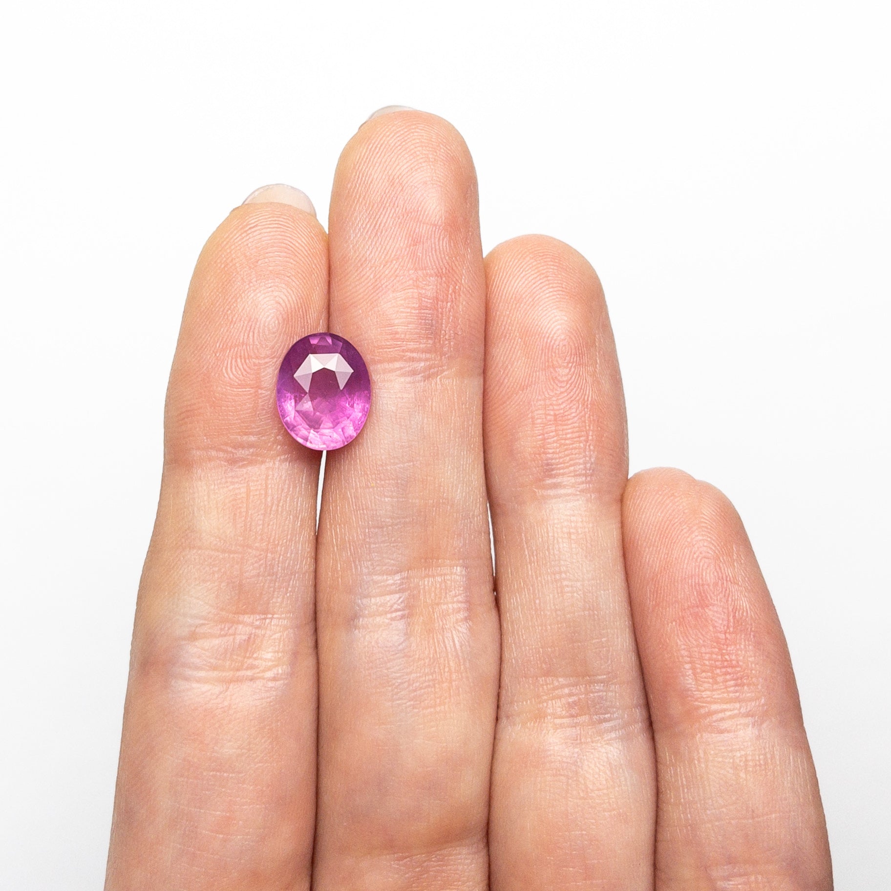 3.52ct 10.11x8.14x5.21mm Oval Brilliant Sapphire 27192 - 01 - MTD