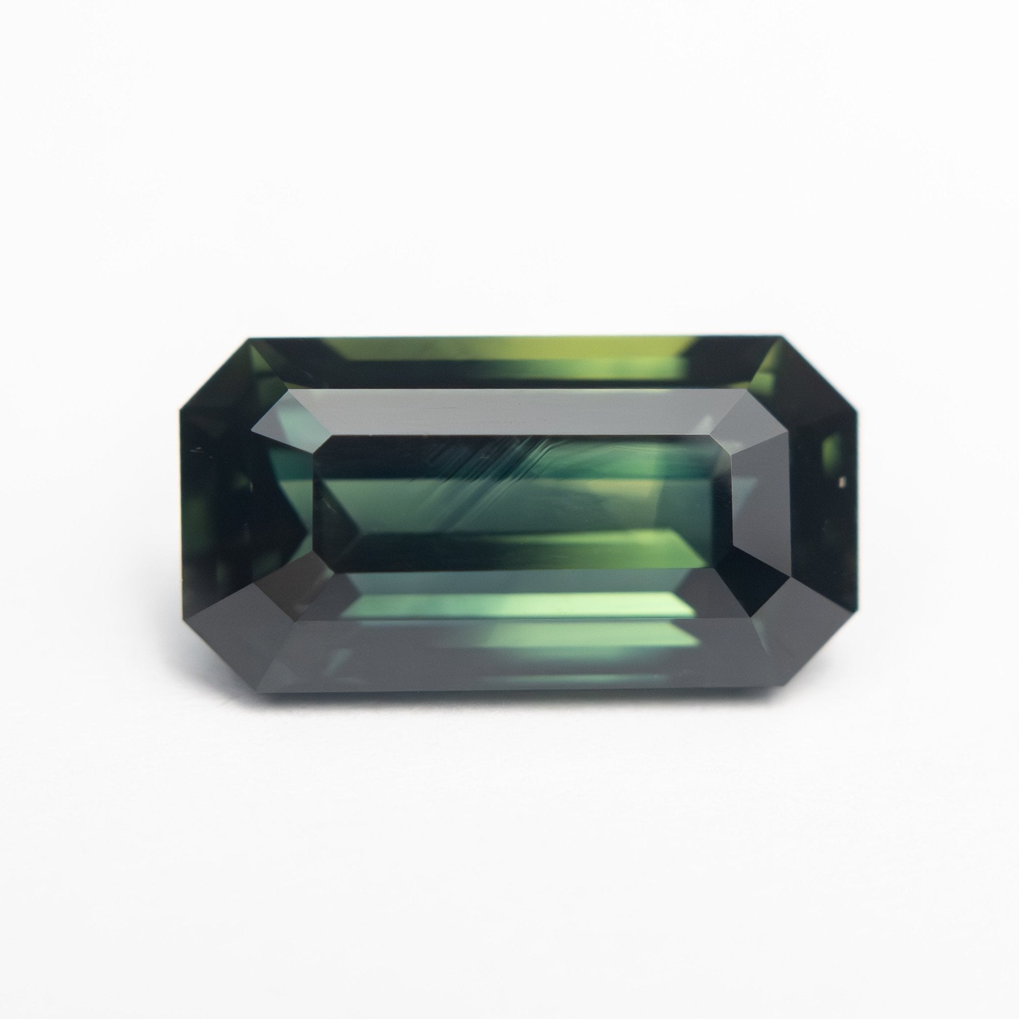 3.73ct 11.89x6.14x4.89mm Cut Corner Rectangle Step Cut Sapphire 27306 - 01 - MTD