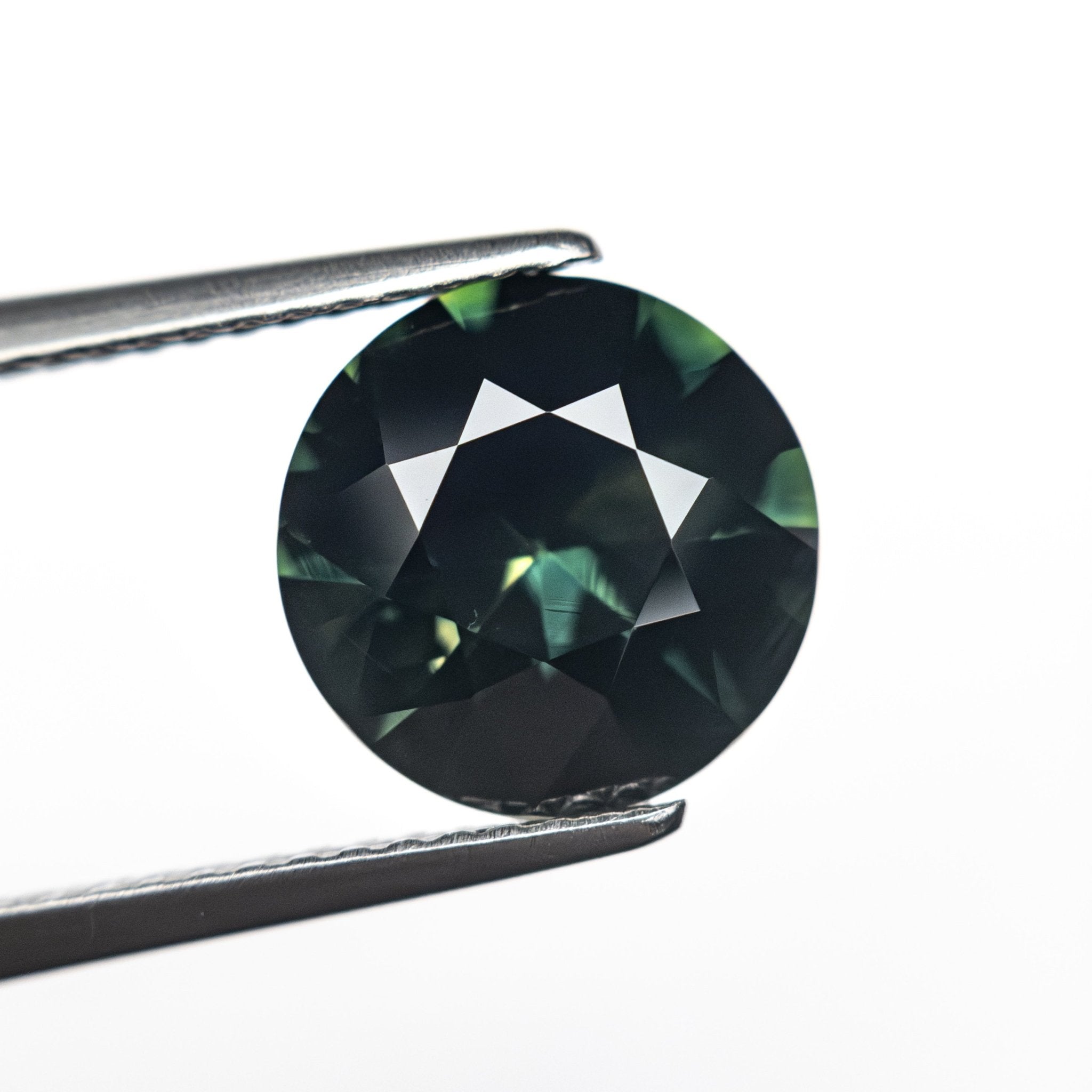 3.19ct 9.27x9.23x5.44mm Round Brilliant Sapphire 27310 - 01 - MTD