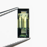 1.42ct 9.72x3.88x3.62mm Rectangle Step Cut Sapphire 27330 - 01 - MTD