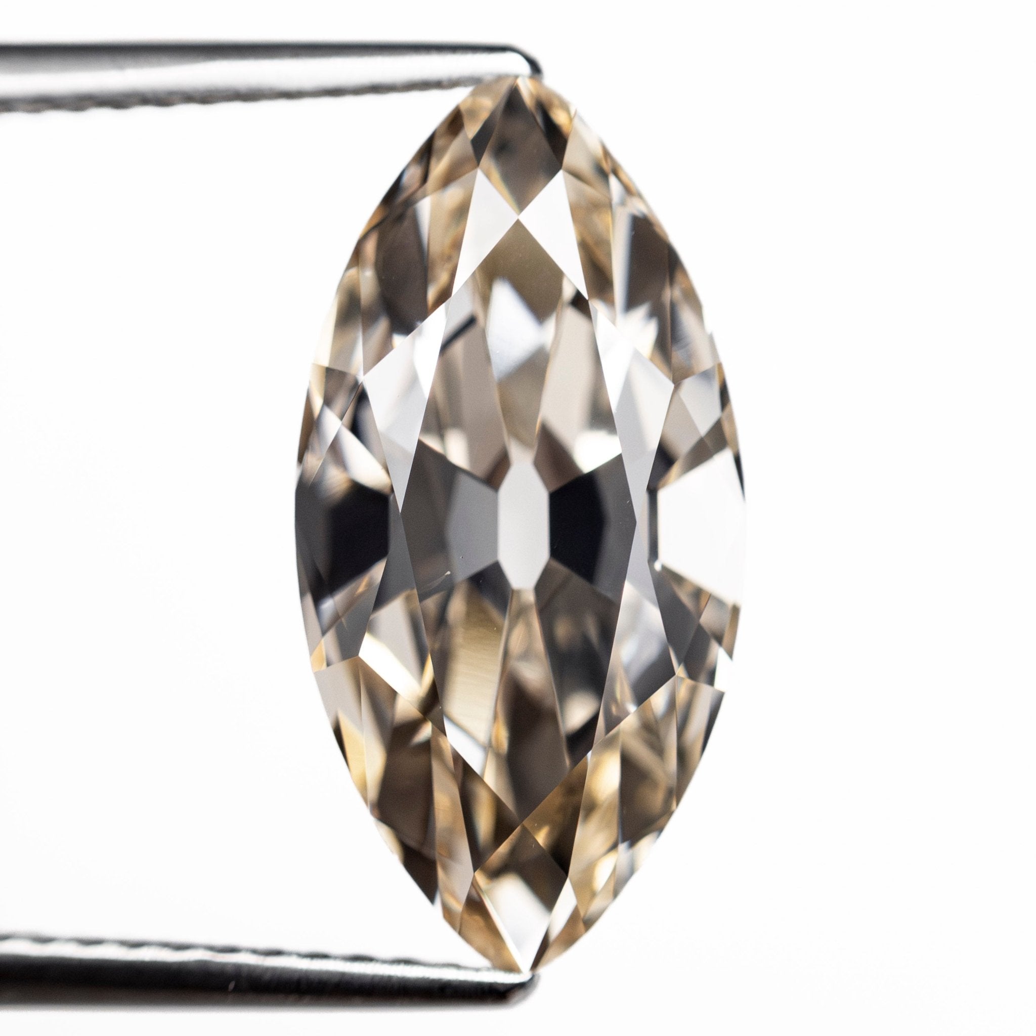 5.51ct 17.14x8.70x5.50mm GIA VS2 S - T Modern Antique Moval Brilliant 27406 - 01 - MTD