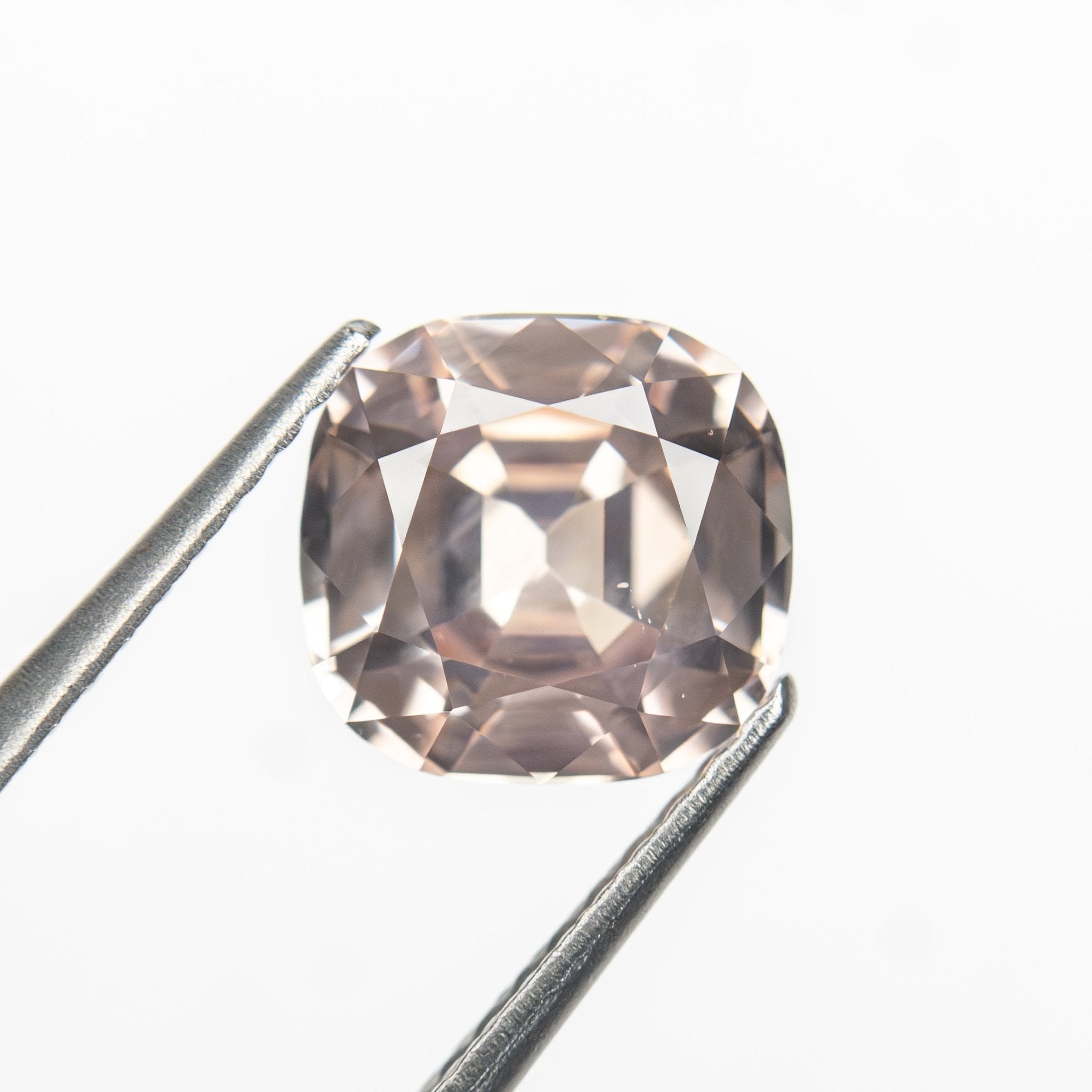 2.36ct 7.51x7.13x4.85mm GIA Padparadscha Cushion Brilliant Sapphire 27417 - 01 - MTD
