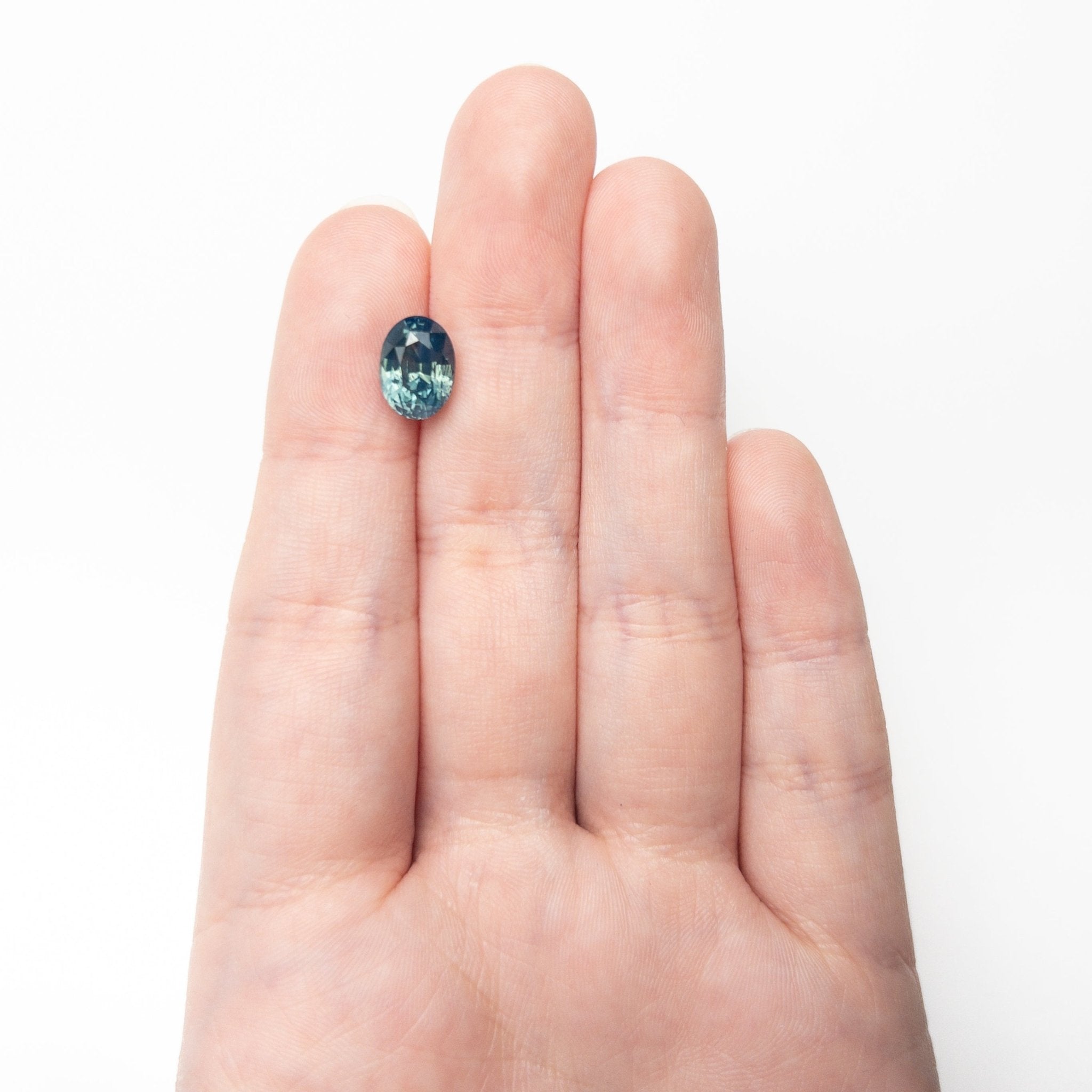 4.03ct 9.91x7.25x6.45mm Oval Brilliant Sapphire 27497 - 01 - MTD