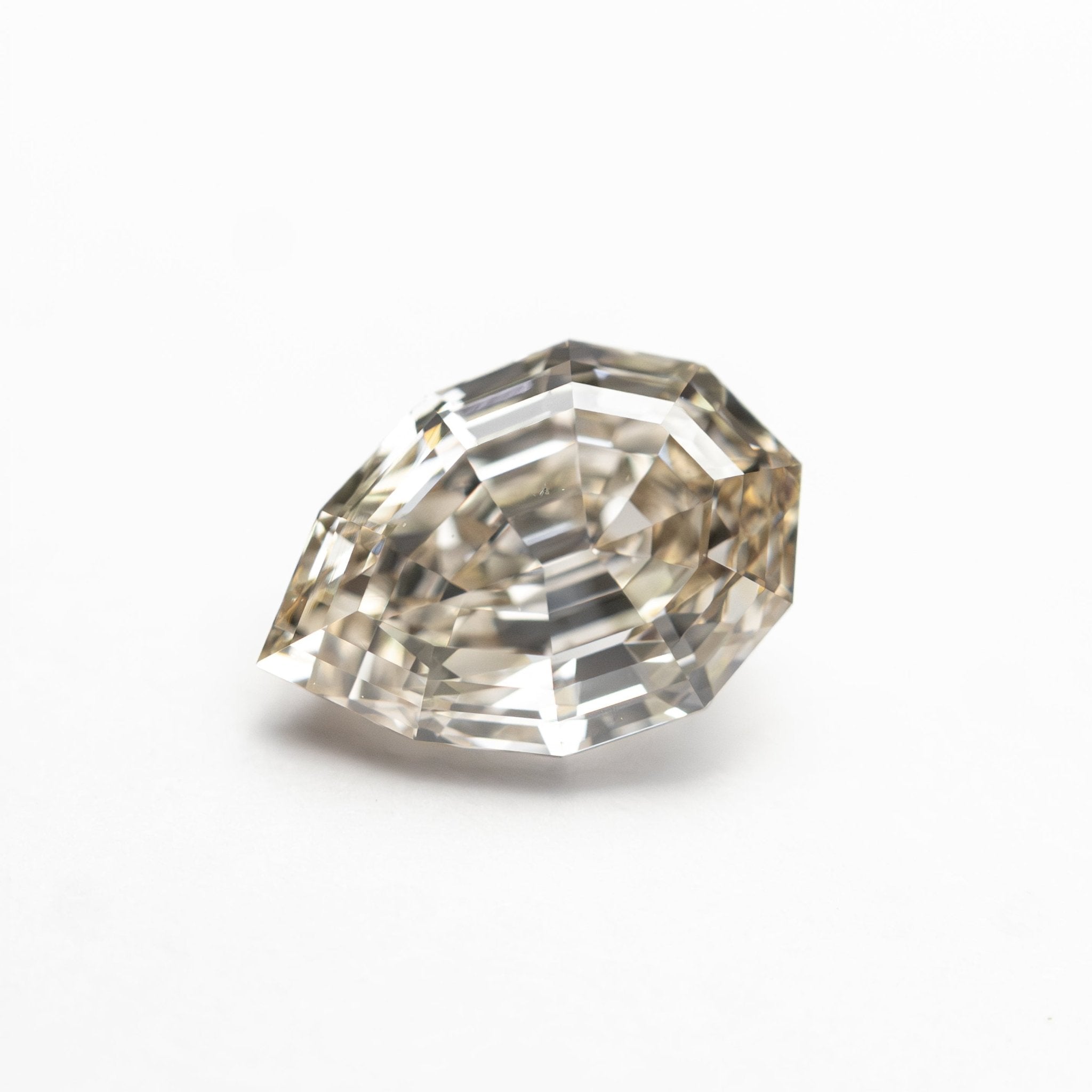 1.30ct 8.27x5.66x3.99mm SI1 Q - R Geo Pear Step Cut 🇨🇦 27579 - 01 - MTD