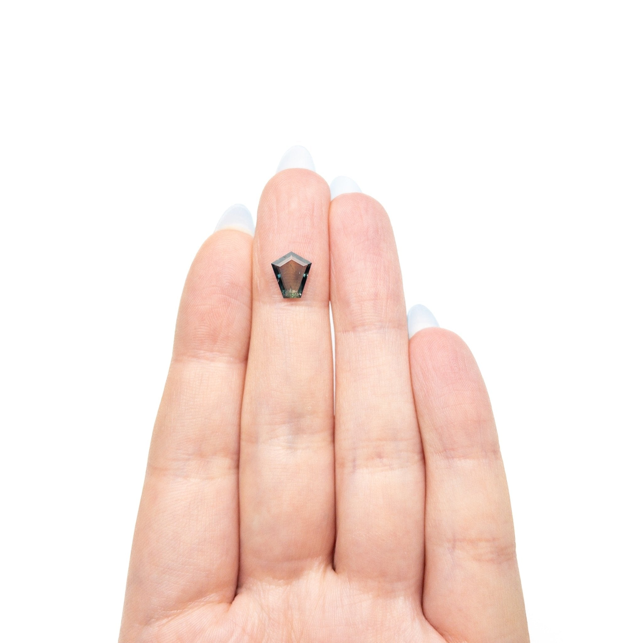 1.04ct 8.63x7.51x1.66mm Shield Portrait Cut Sapphire 27730-04 - MTD