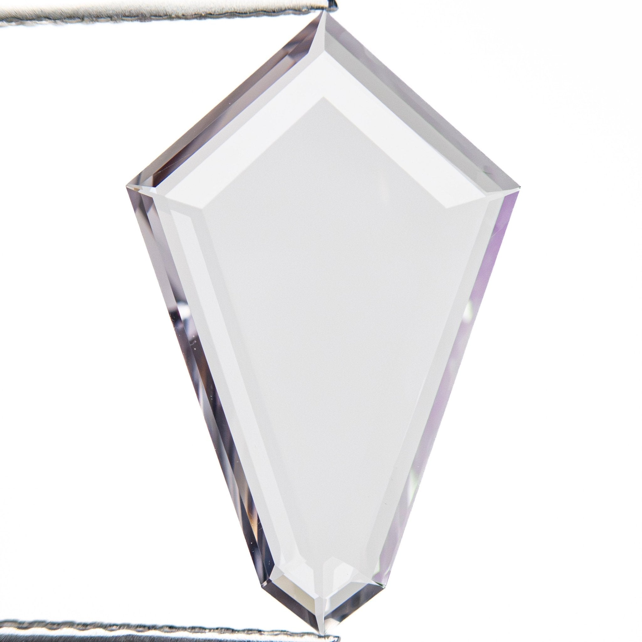 3.36ct 18.95c12.02x1.69mm Shield Portrait Cut Sapphire 27740-01 - MTD
