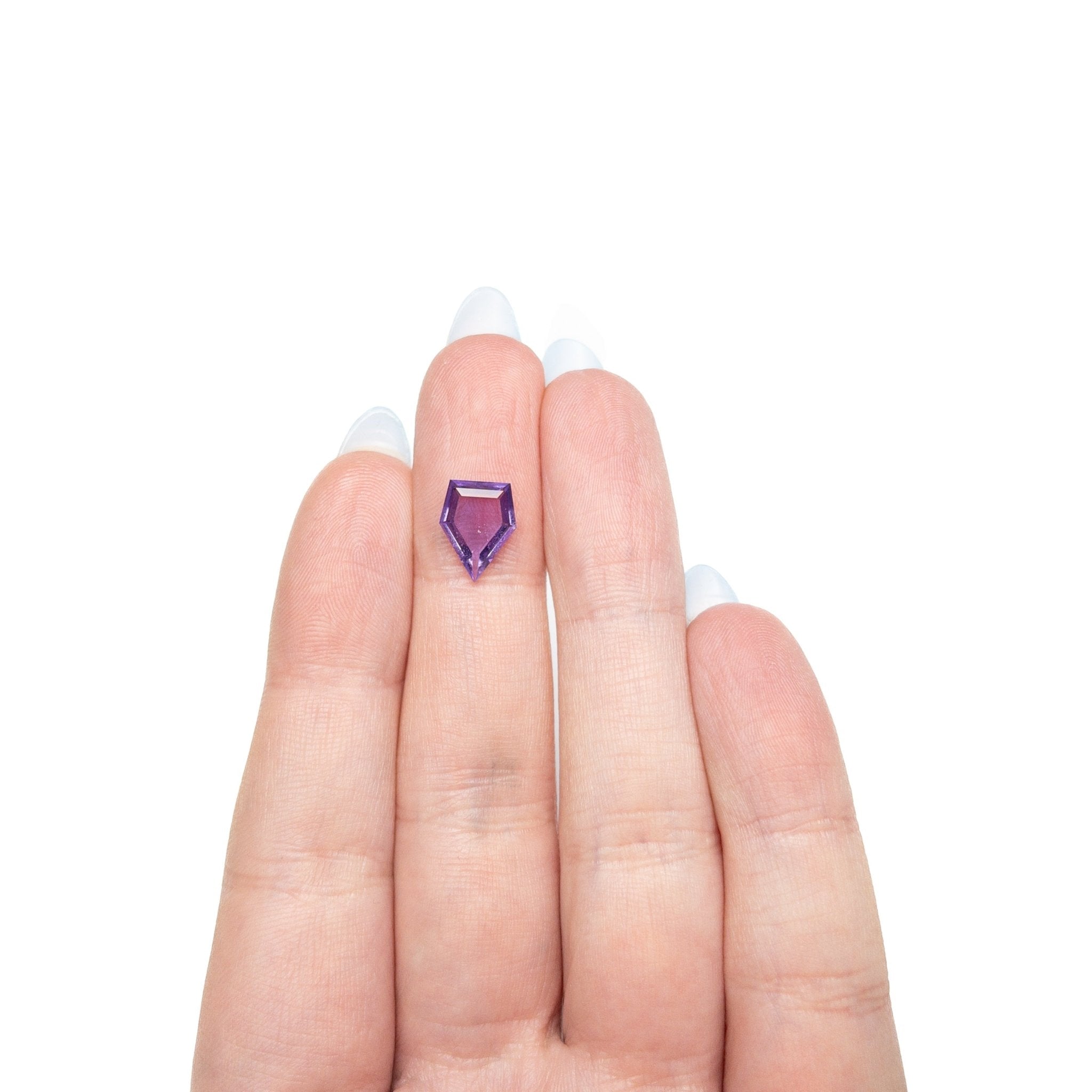 1.75ct 10.52x7.98x2.31mm Shield Portrait Cut Sapphire 27740-12 - MTD
