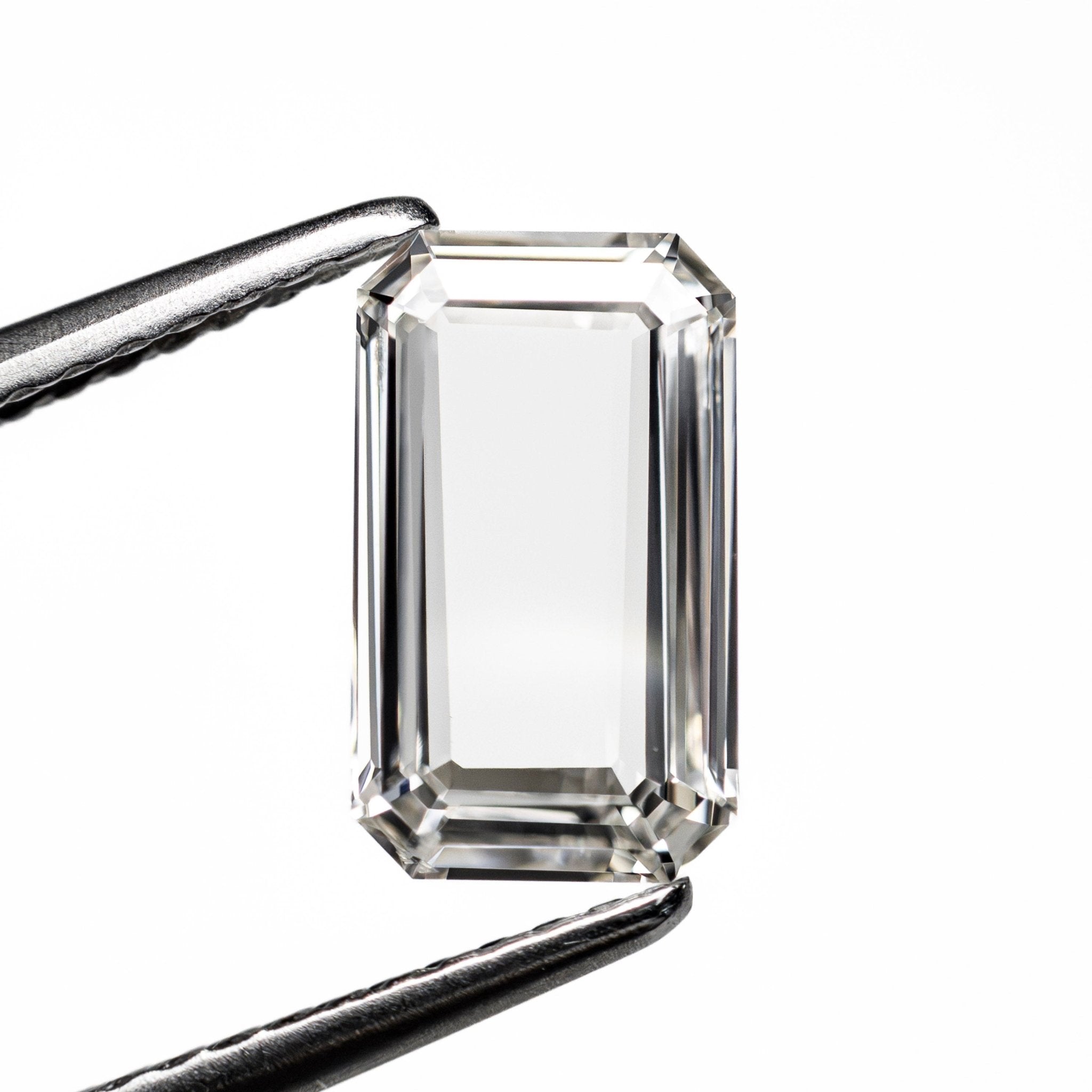 1.52ct 9.45x5.56x2.36mm SI1 G Cut Corner Rectangle Portrait Cut 27780-01 - MTD