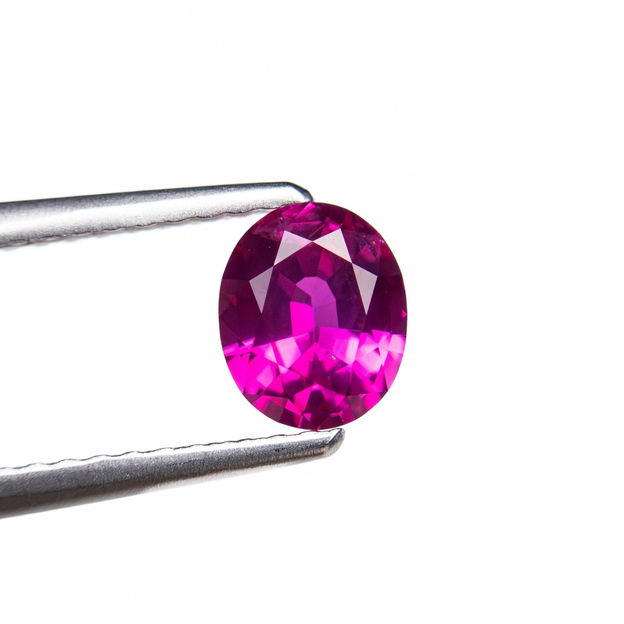 0.73ct 6.05x5.01x2.99 Oval Brilliant Sapphire 27955 - 03 - MTD