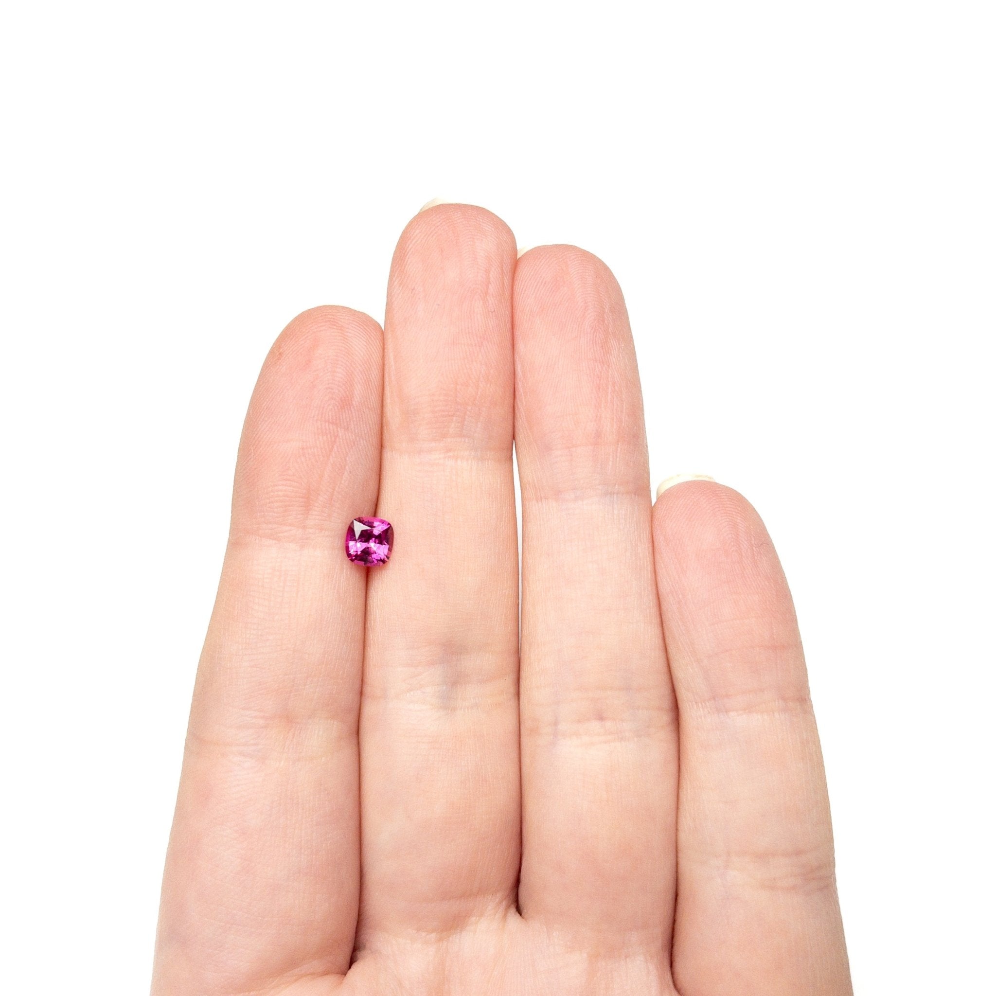 0.67ct 5.14x4.94x3.21mm Cushion Brilliant Sapphire 27955 - 18 - MTD