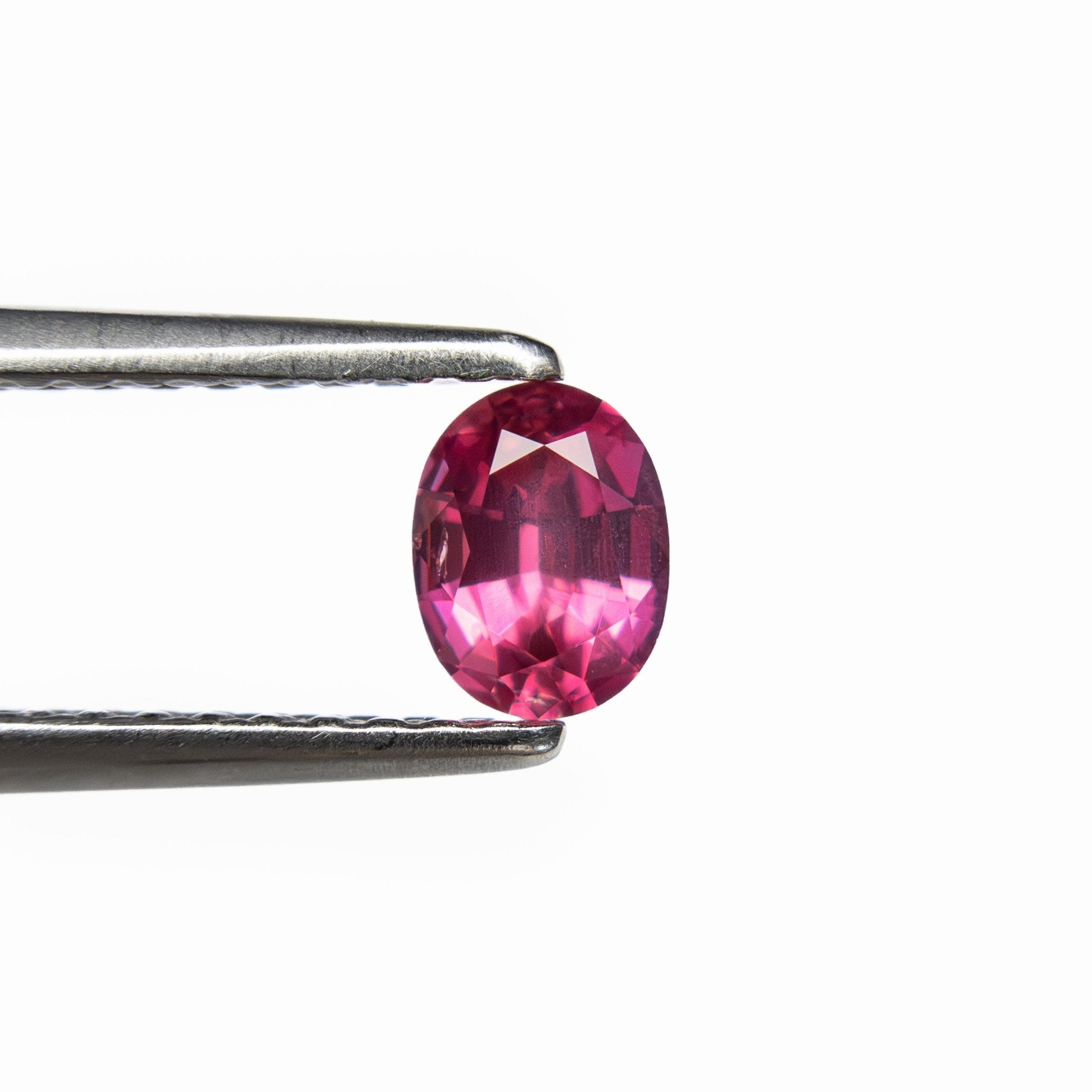0.43ct 5.00x3.82x2.65mm Oval Brilliant Sapphire 27955 - 24 - MTD