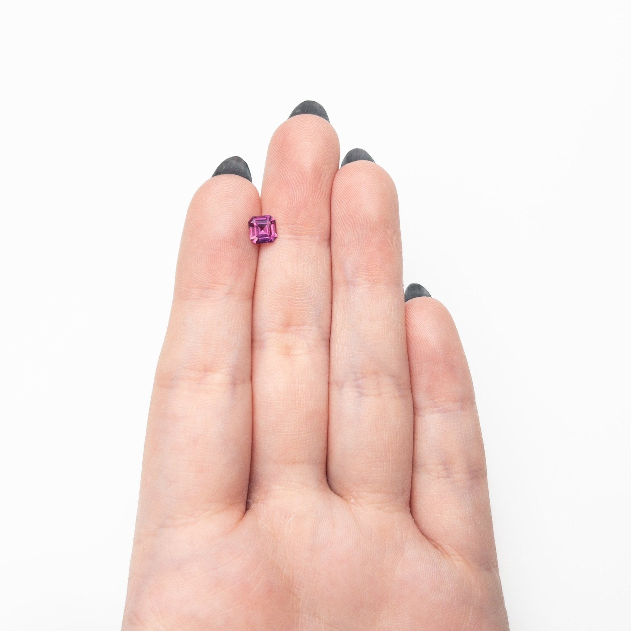 0.94ct 5.48x5.48x3.40mm Cut Corner Square Step Cut Sapphire 27955 - 27 - MTD