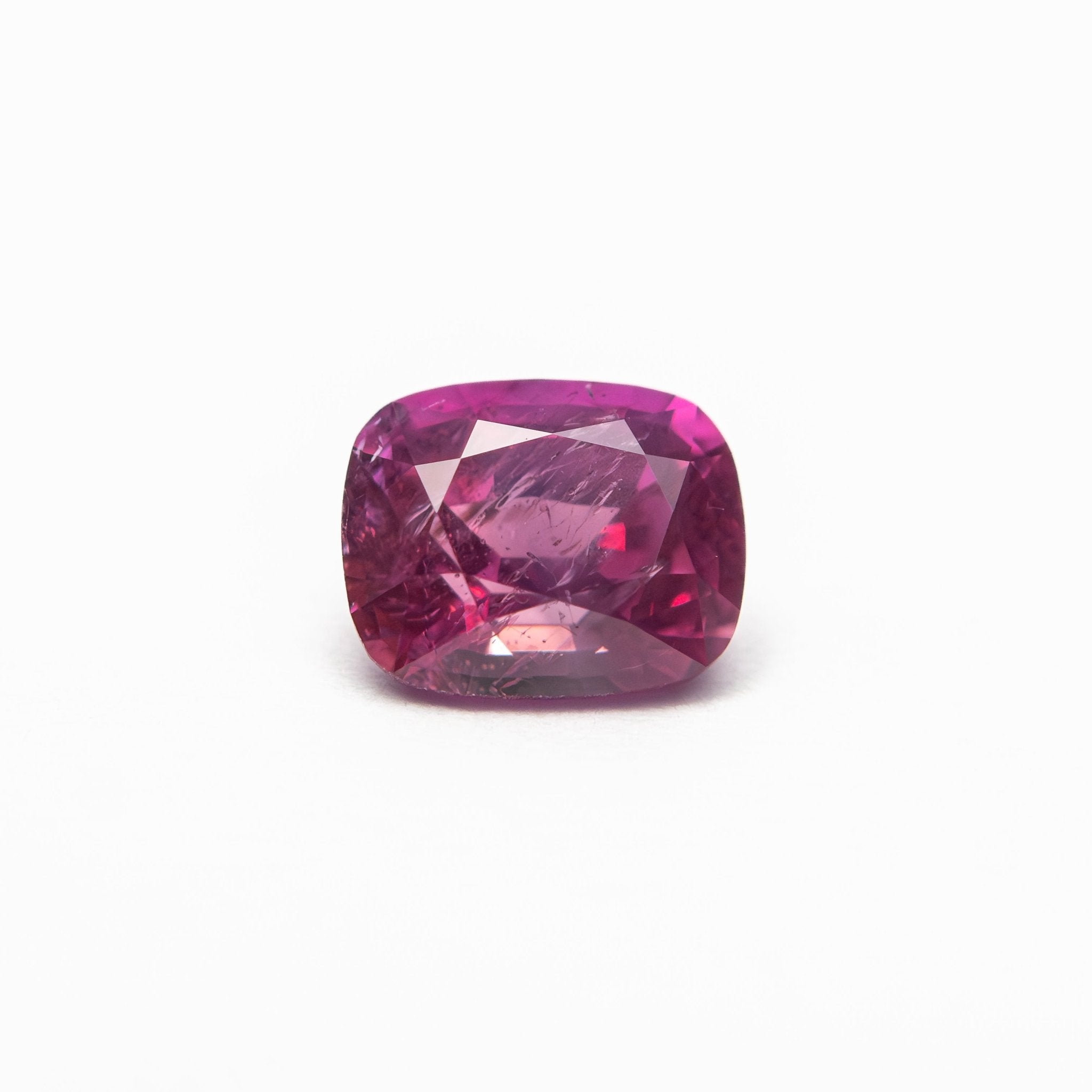0.97ct 6.07x4.95x3.65mm Cushion Brilliant Sapphire 27955-29 - MTD