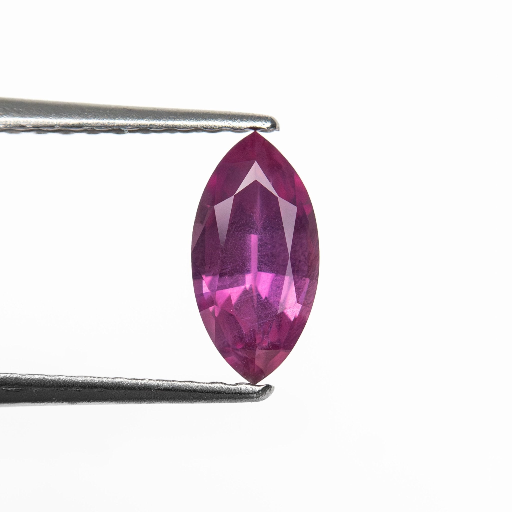 0.64ct 8.06x4.04x2.61mm Marquise Brilliant Sapphire 27956 - 12 - MTD