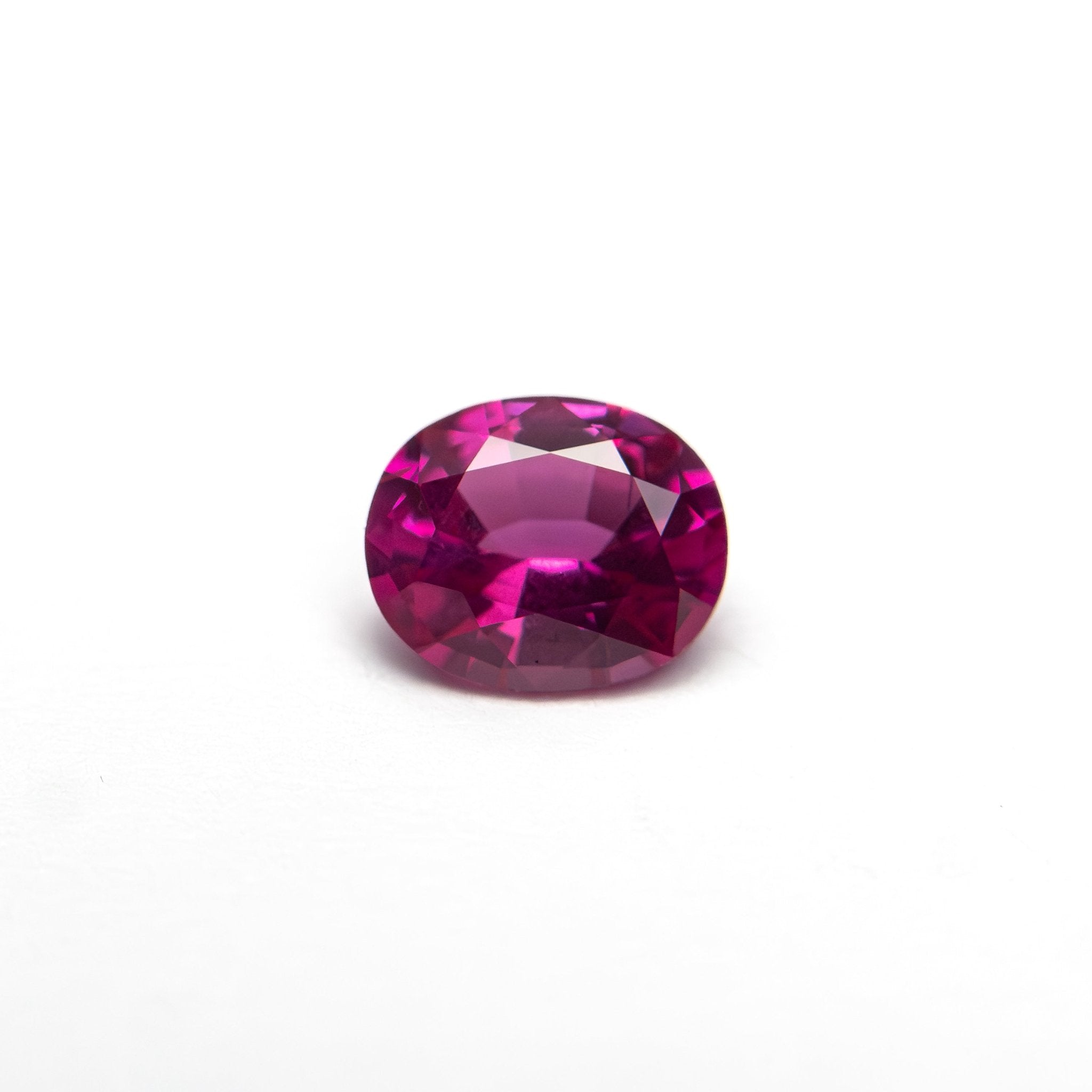 0.55ct 5.48x4.52x2.76mm Oval Brilliant Sapphire 27956 - 17 - MTD