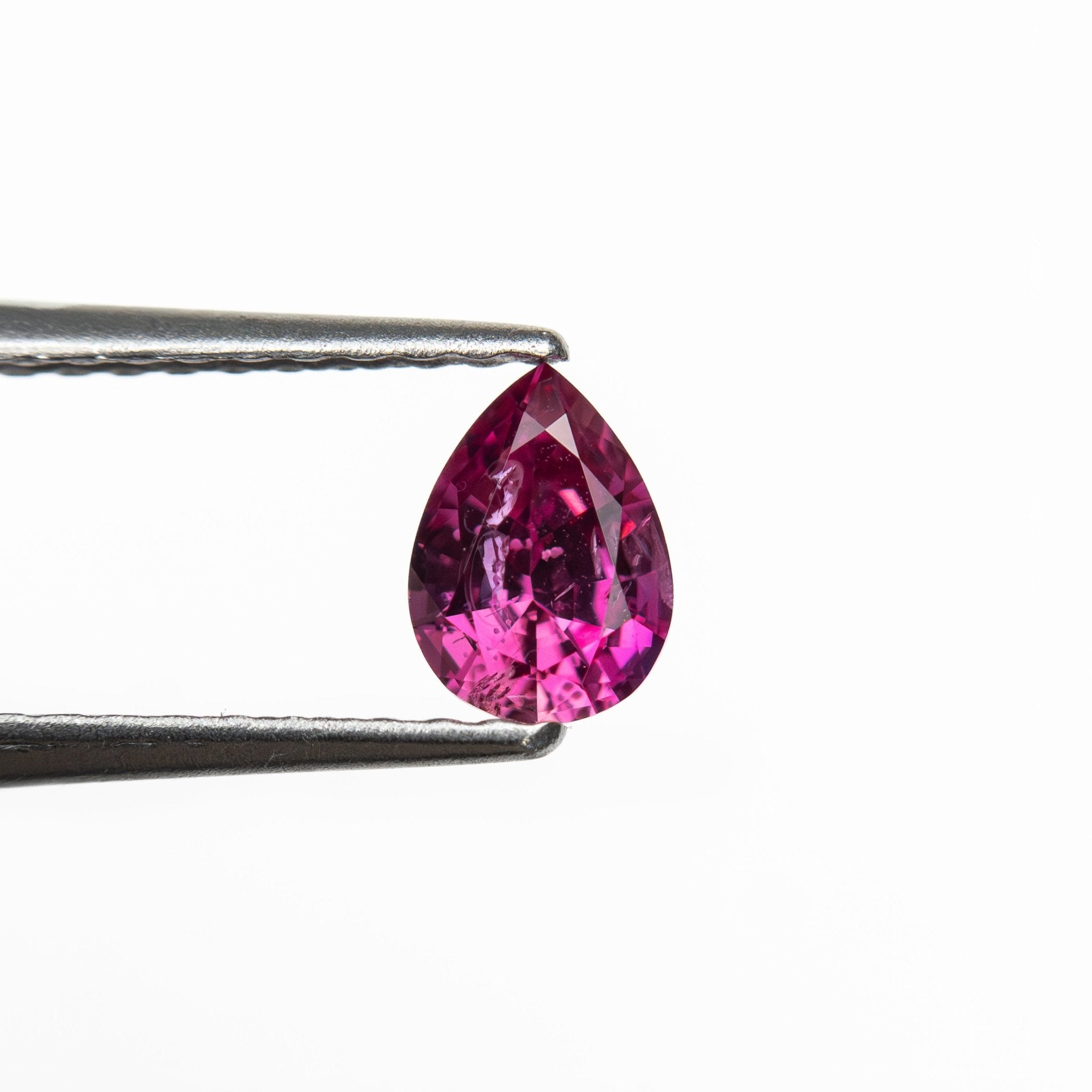 0.43ct 5.40x3.93x2.72mm Pear Brilliant Sapphire 27956 - 27 - MTD