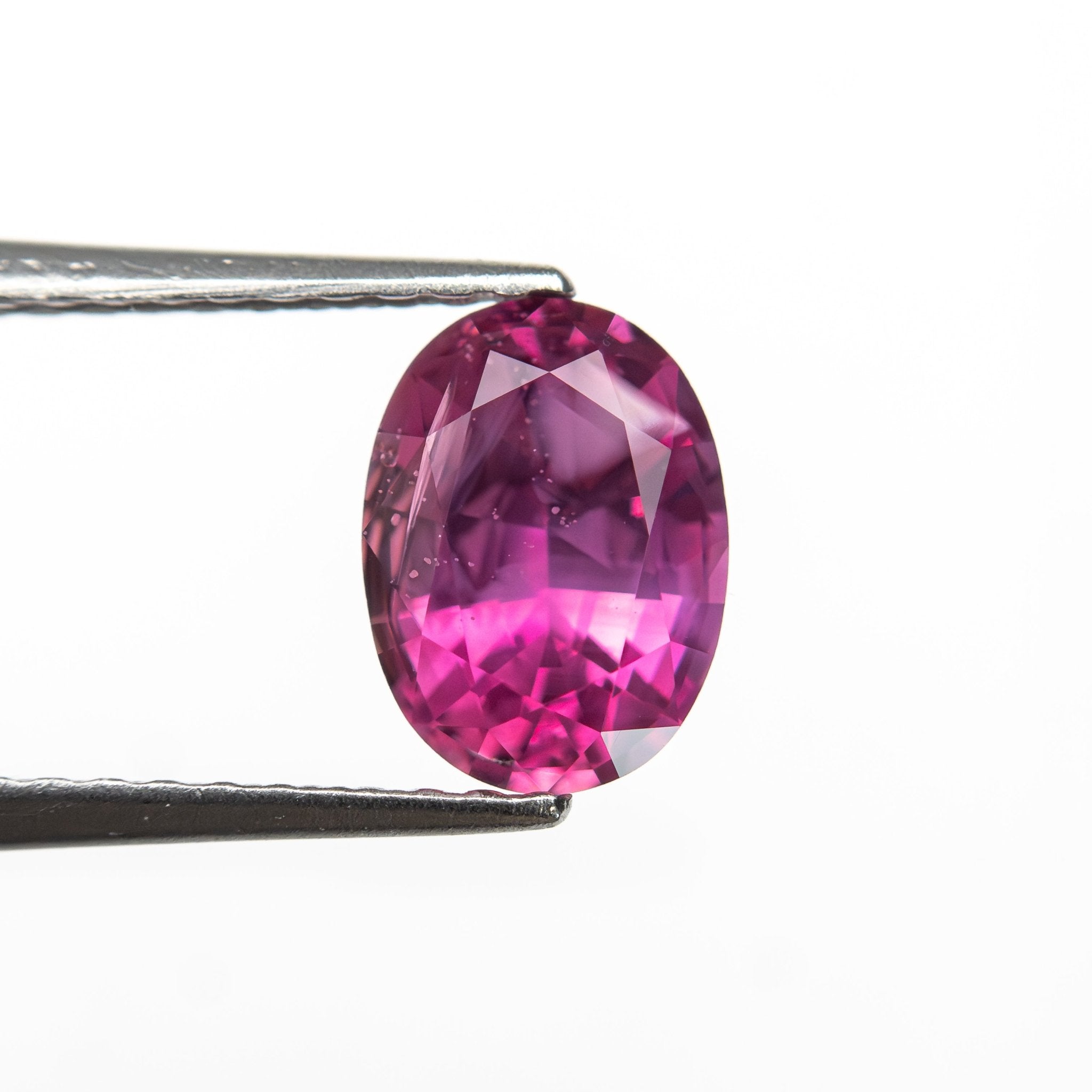 1.32ct 7.48x5.50x3.86mm Oval Brilliant Sapphire 27956 - 32 - MTD
