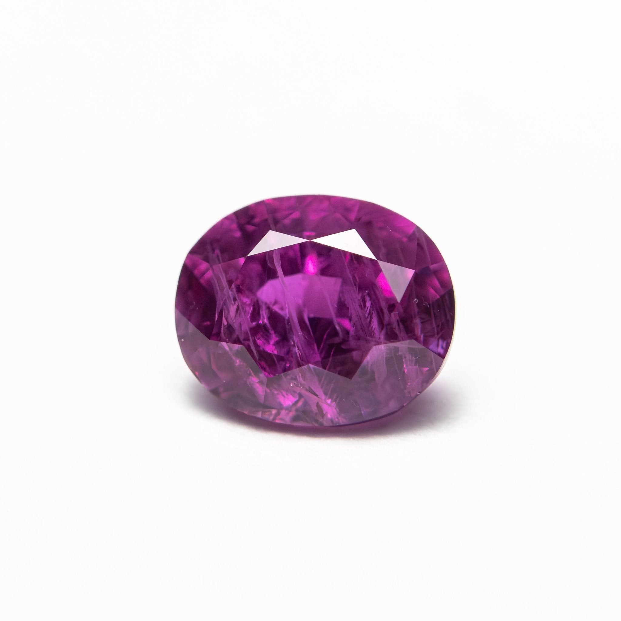 1.79ct 7.56x6.21x4.57mm Oval Brilliant Sapphire 27957 - 36 - MTD