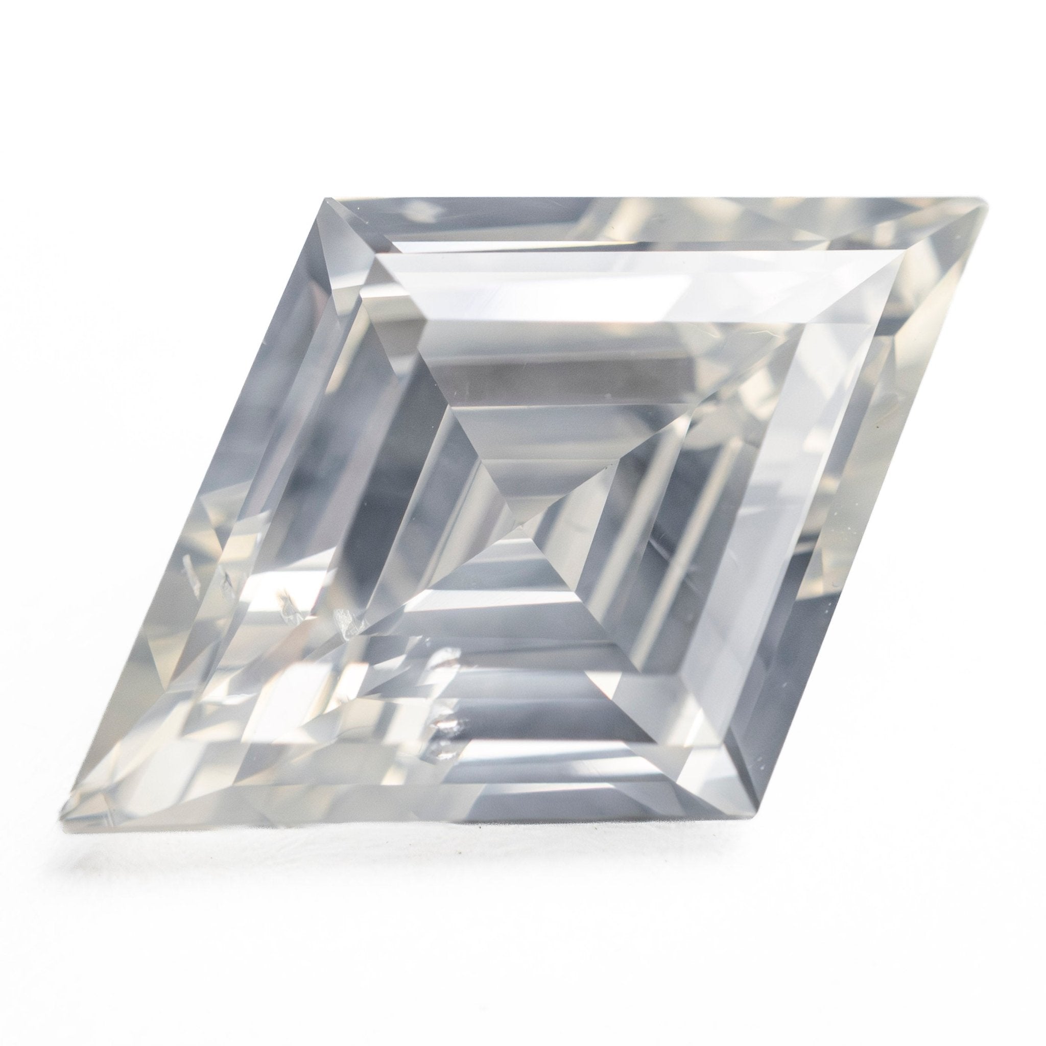 4.06ct 15.98x10.69x5.12mm GIA SI2 I Lozenge Step Cut 28010-01 - MTD