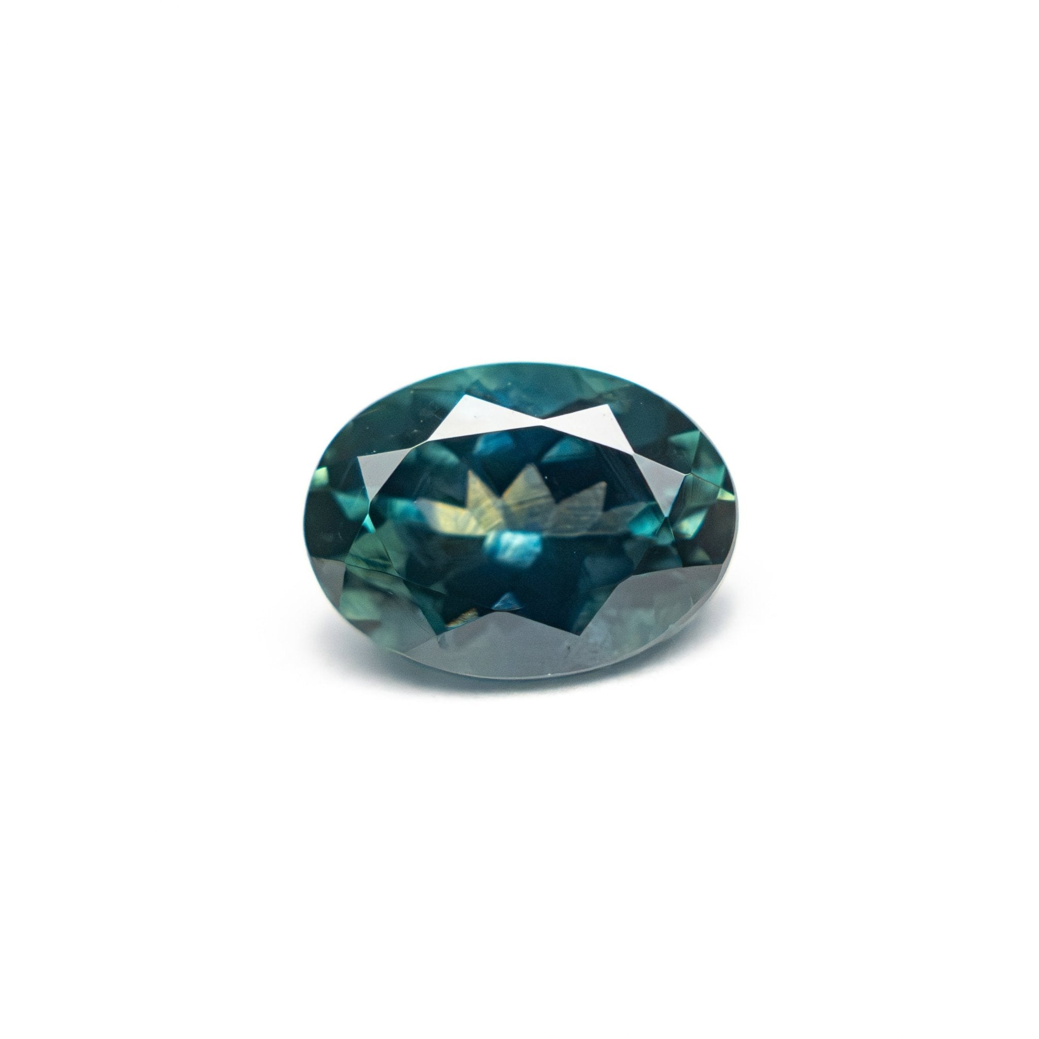 1.29ct 7.42x5.47x3.88mm Oval Brilliant Sapphire 28028-19 - MTD