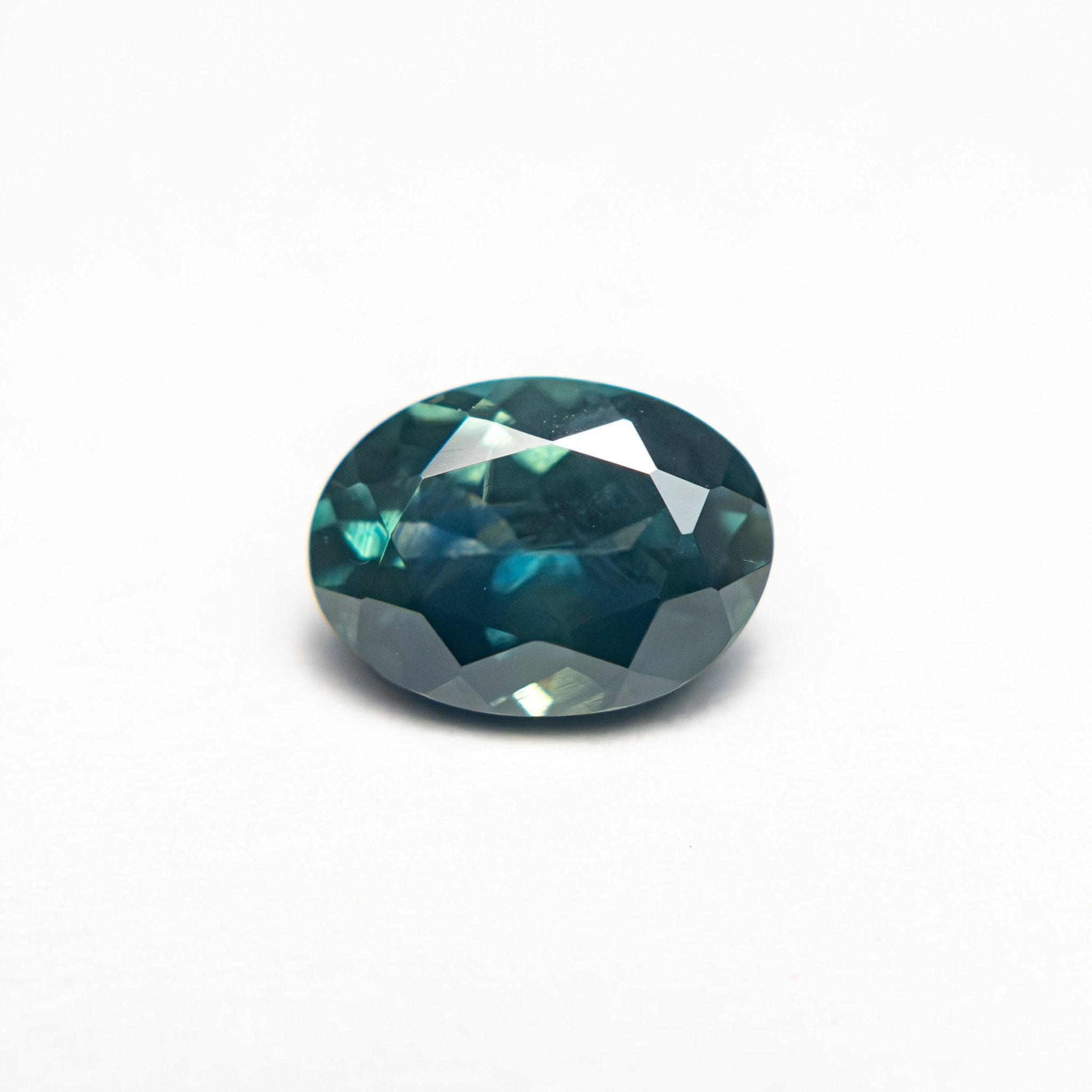 1.33ct 7.59x5.56x3.77mm Oval Brilliant Sapphire 28028-20 - MTD