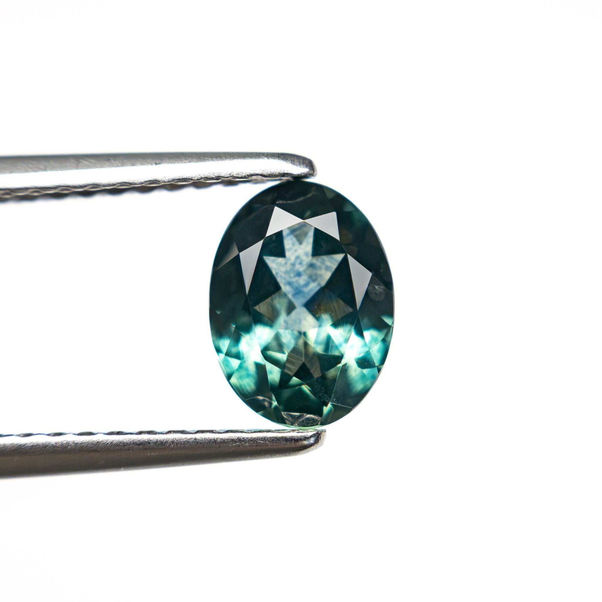 1.10ct 7.33x5.47x3.21mm Oval Brilliant Sapphire 28028-21 - MTD