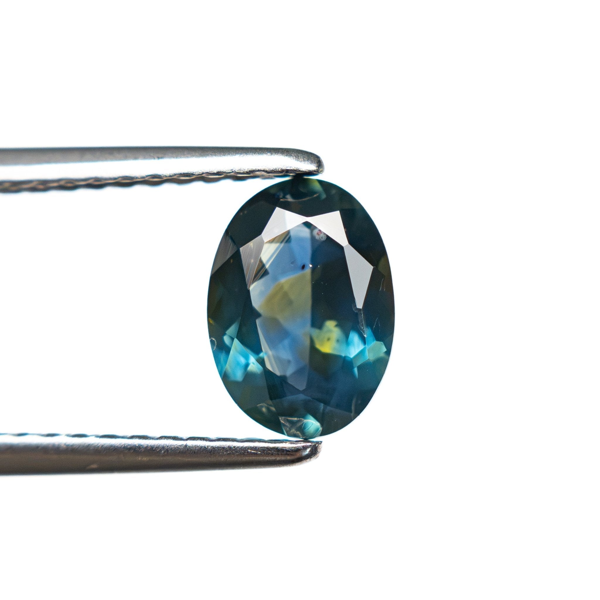 1.11ct 7.54x5.40x3.20mm Oval Brilliant Sapphire 28028-23 - MTD