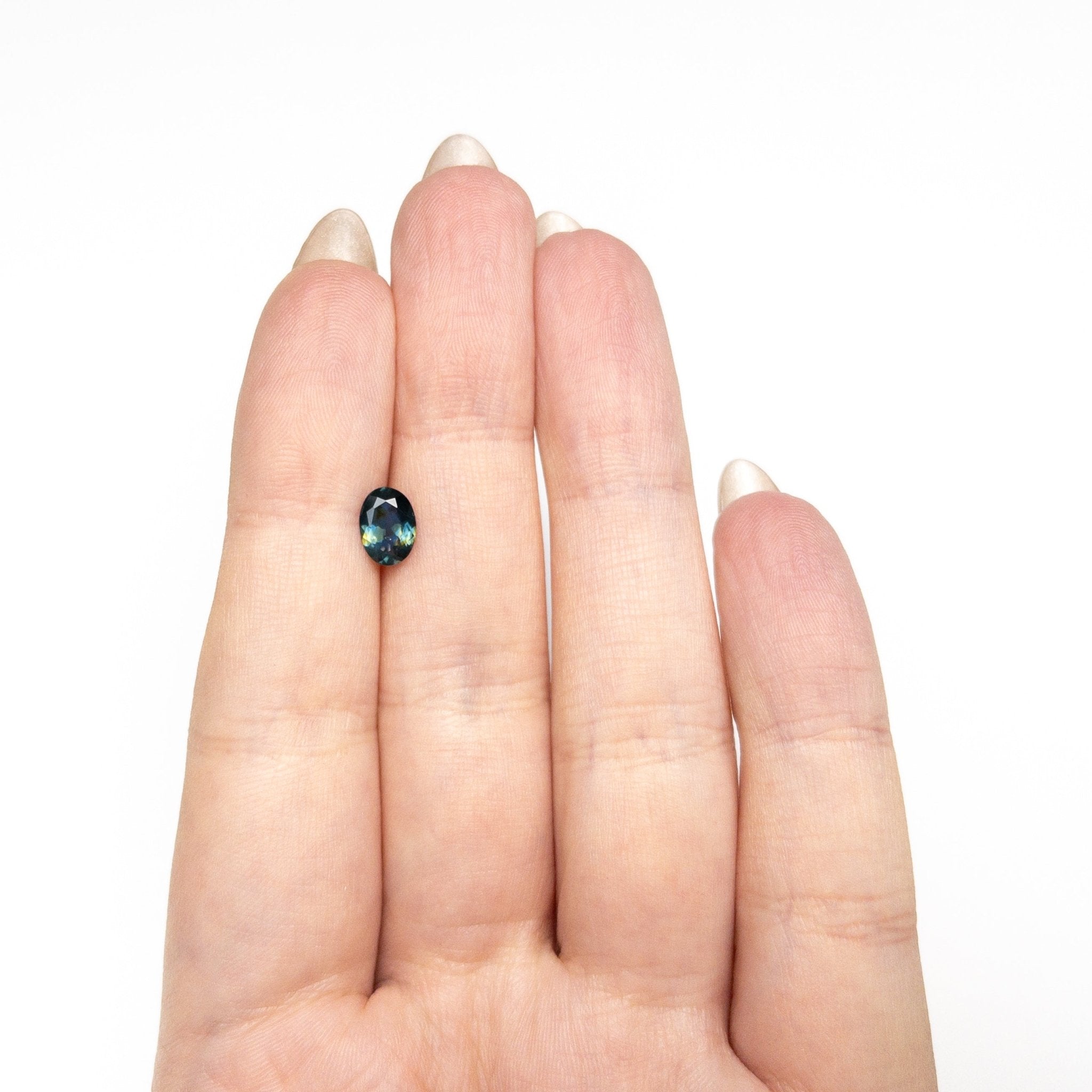 1.11ct 7.54x5.40x3.20mm Oval Brilliant Sapphire 28028-23 - MTD