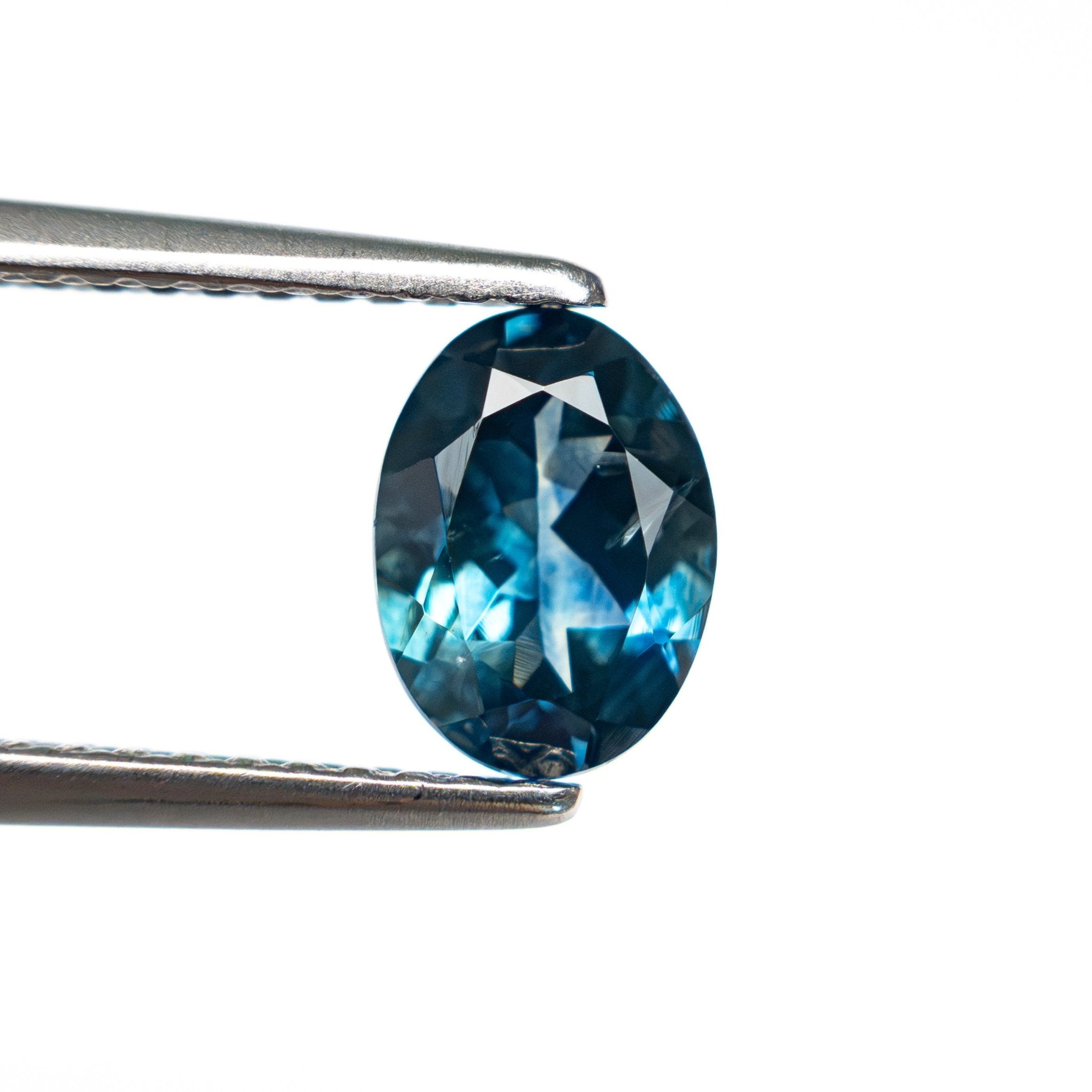 1.19ct 7.37x5.41x3.34mm Oval Brilliant Sapphire 28028-26 - MTD