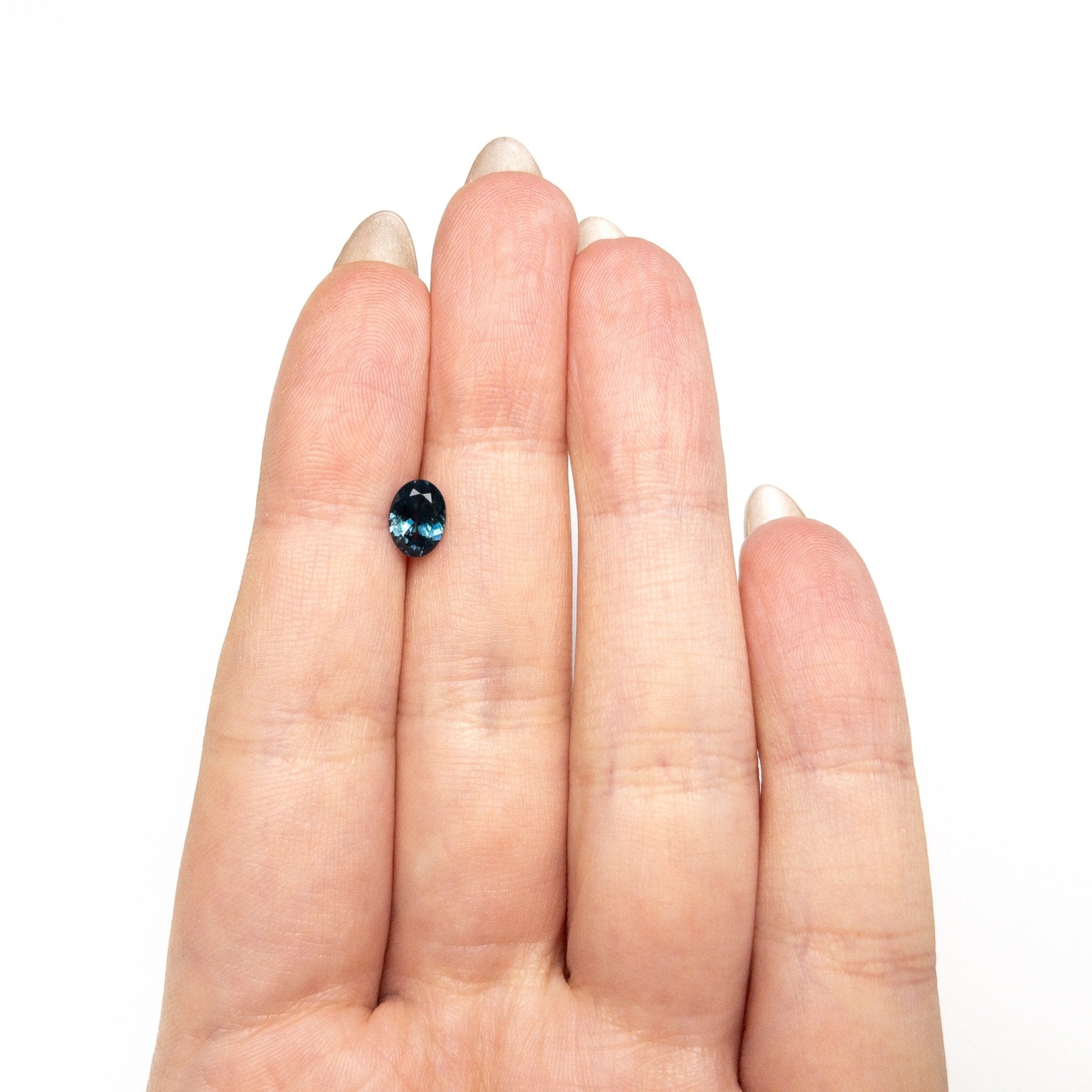 1.19ct 7.37x5.41x3.34mm Oval Brilliant Sapphire 28028-26 - MTD