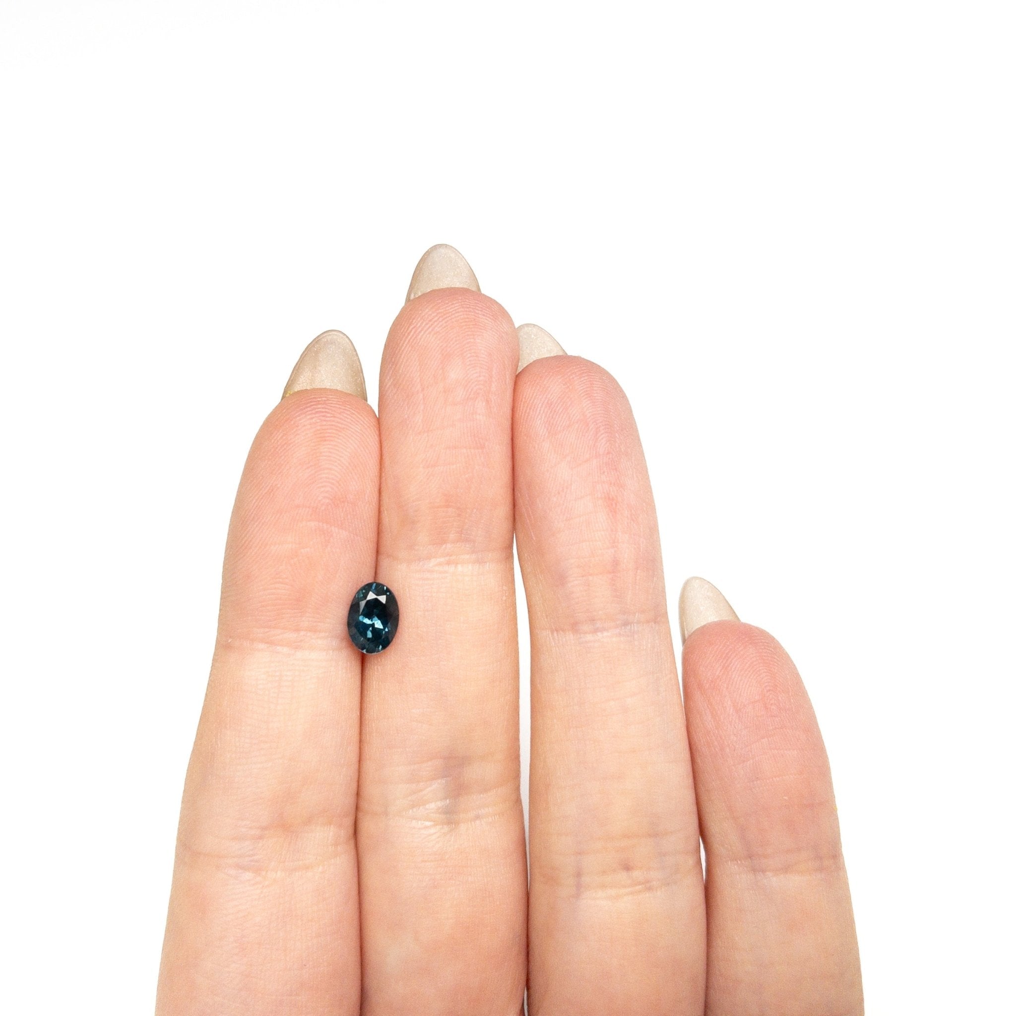 1.20ct 7.13x5.11x4.03mm Oval Brilliant Sapphire 28028-30 - MTD
