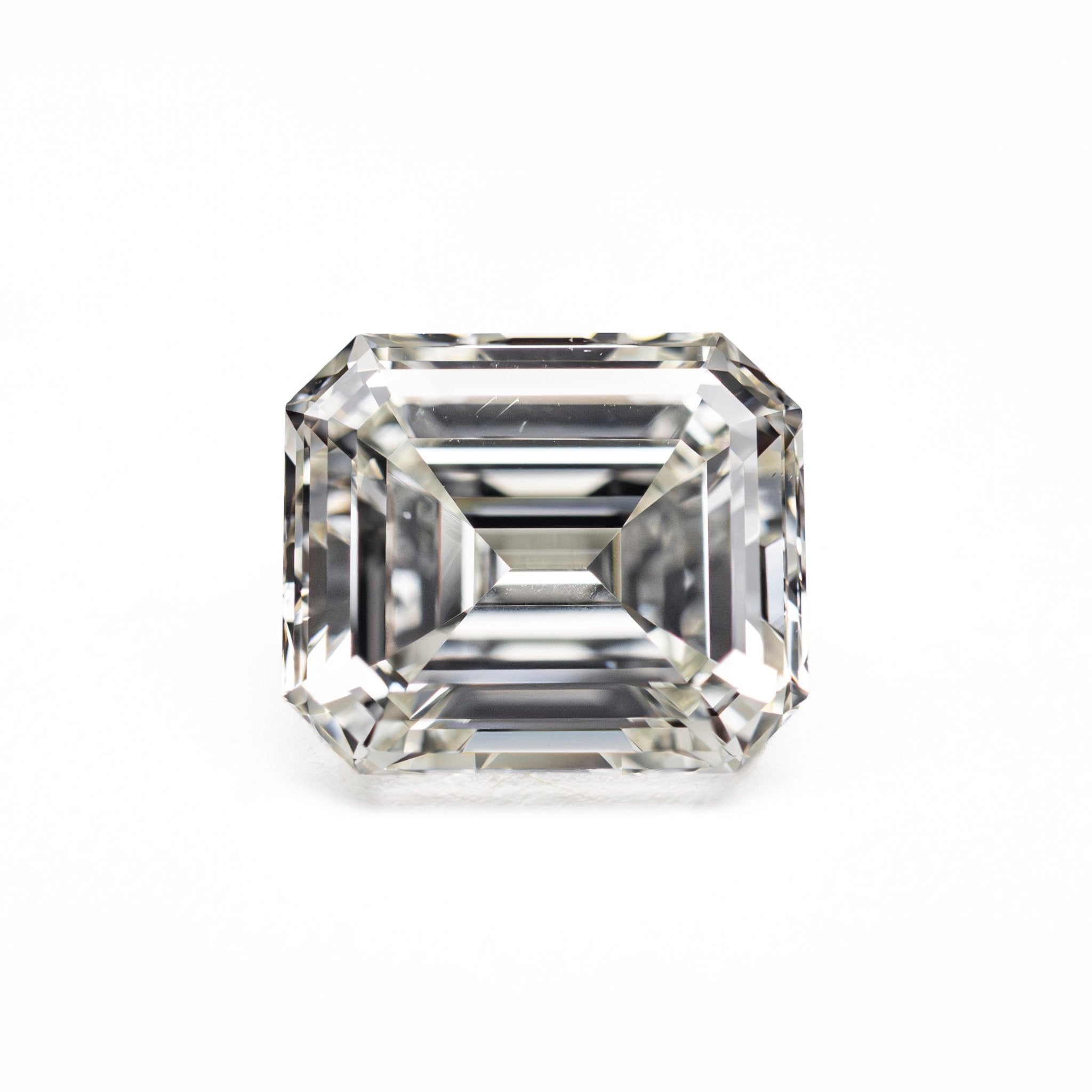 2.01ct 7.88x6.86x4.30mm GIA VS2 K Cut Corner Rectangle Step Cut 28036-01 - MTD
