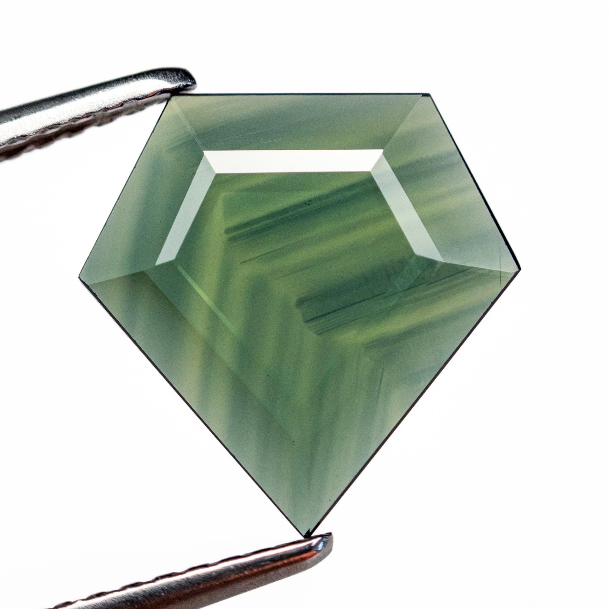 2.58ct 11.52x11.40x2.11mm Shield Portrait Cut Sapphire 28298-01 - MTD
