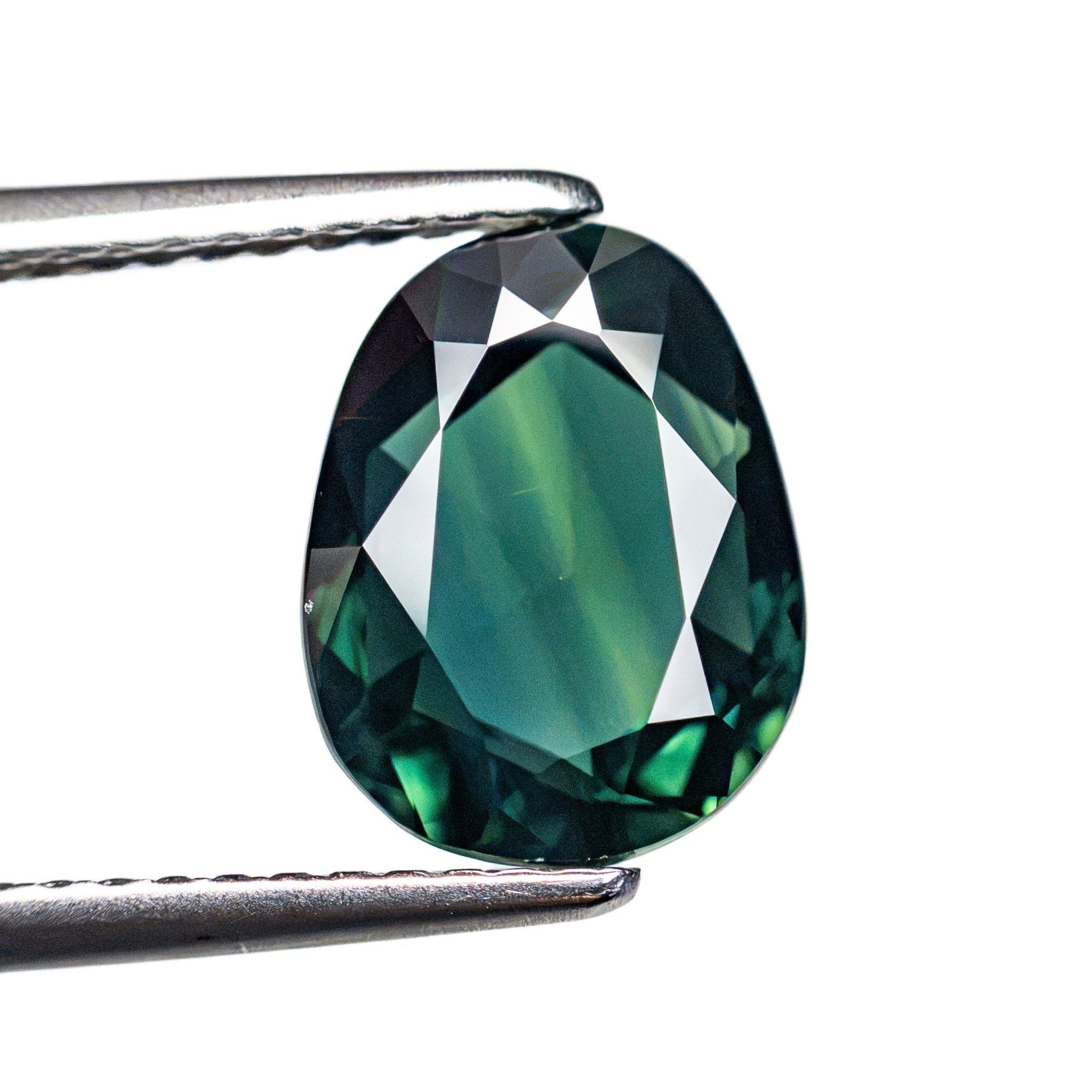 3.34ct 9.91x7.69x4.53mm Oval Rosecut Sapphire 28298-12 - MTD