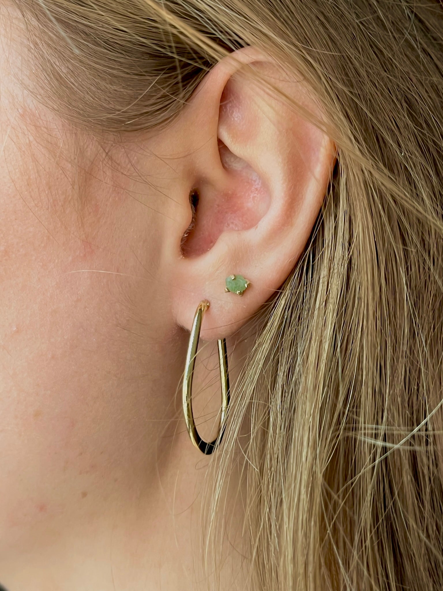Penelope Gold Elongated Hoop Earrings - MTD
