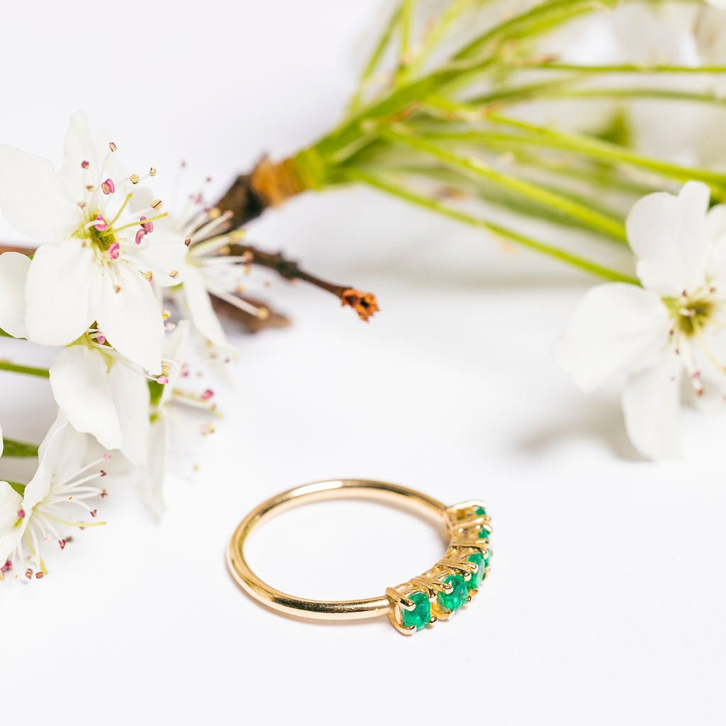 Bells of Ireland 5 Stone Emerald Wedding Band - MTD