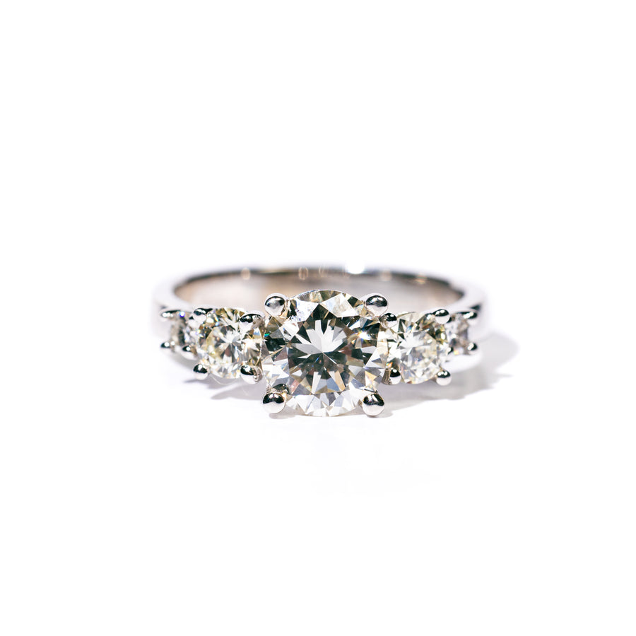 Olivero 5 Stone Diamond Engagement Ring