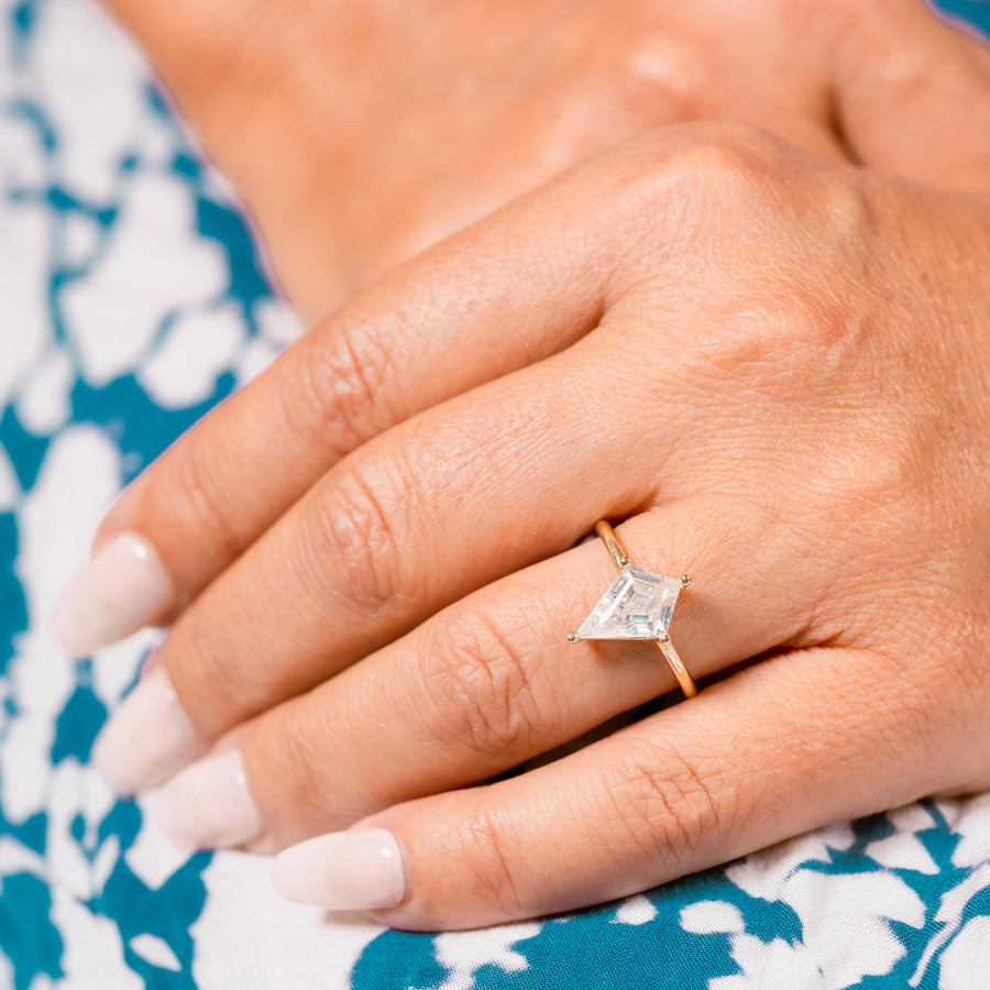 Moissanite sales kite ring