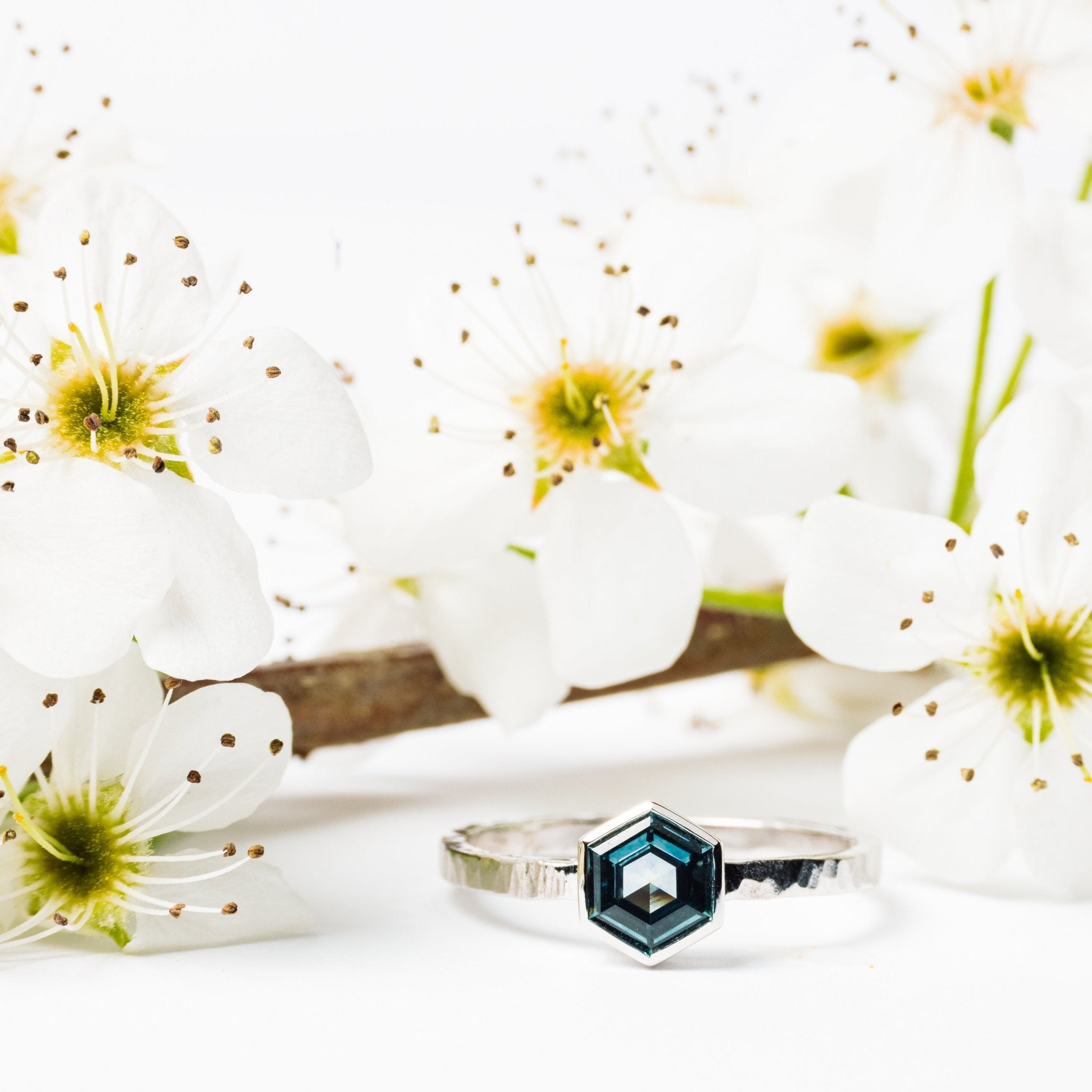 Teal Hexagon Sapphire Engagement Ring with Bezel Setting and Hammered Band - MTD