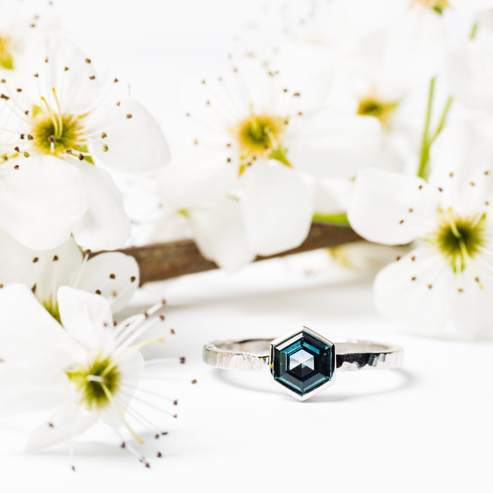 Teal Hexagon Sapphire Engagement Ring with Bezel Setting and Hammered Band - MTD