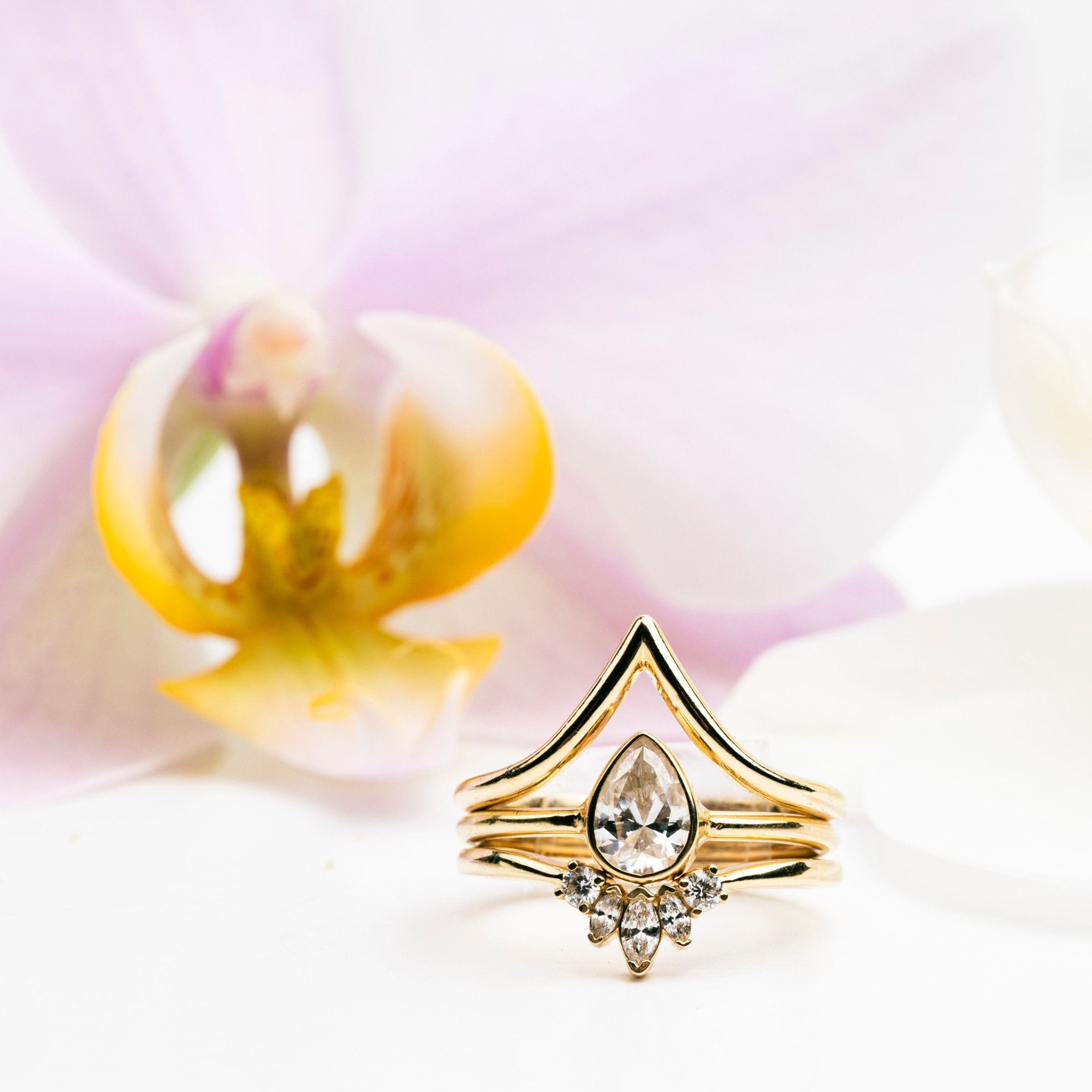 Feathers Diamond V Stacking Wedding Ring - MTD
