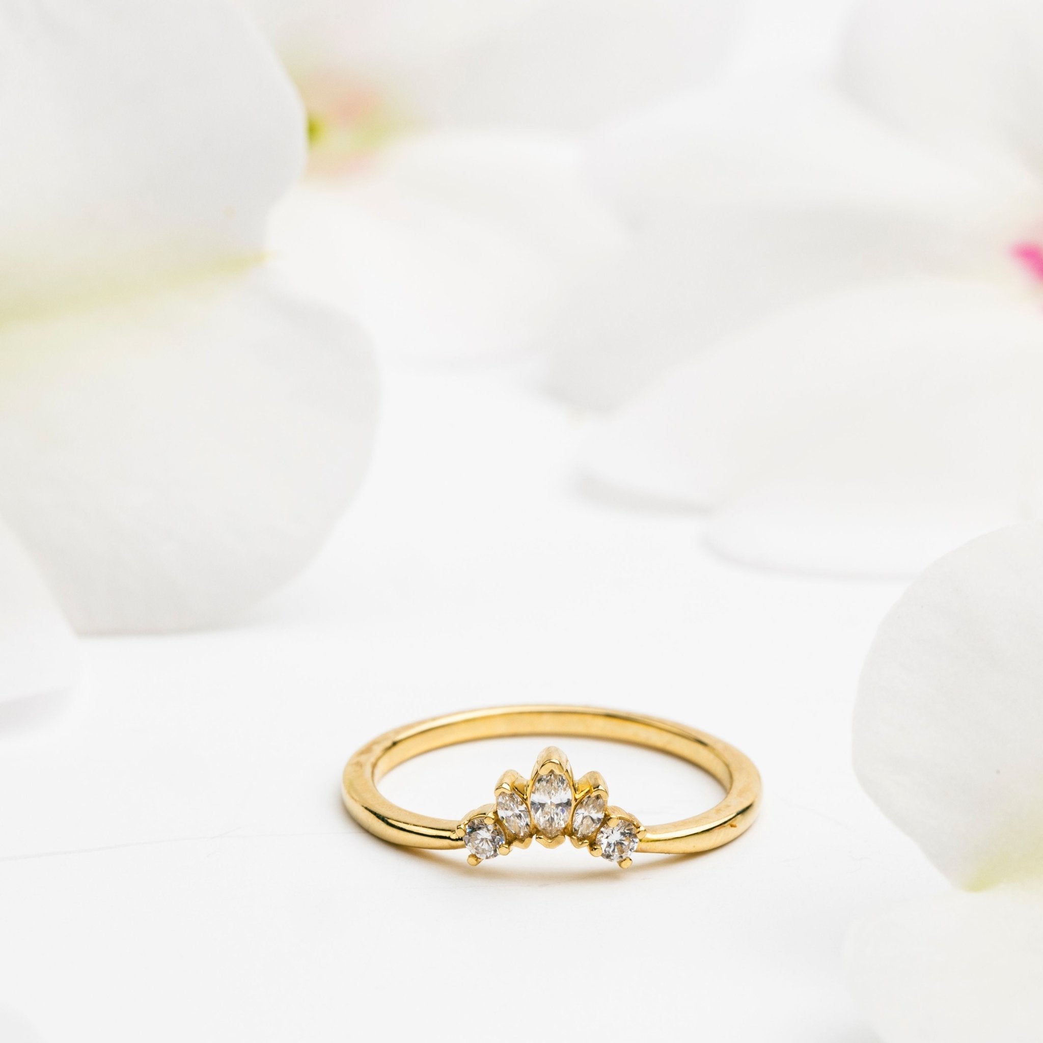 Feathers Diamond V Stacking Wedding Ring - MTD