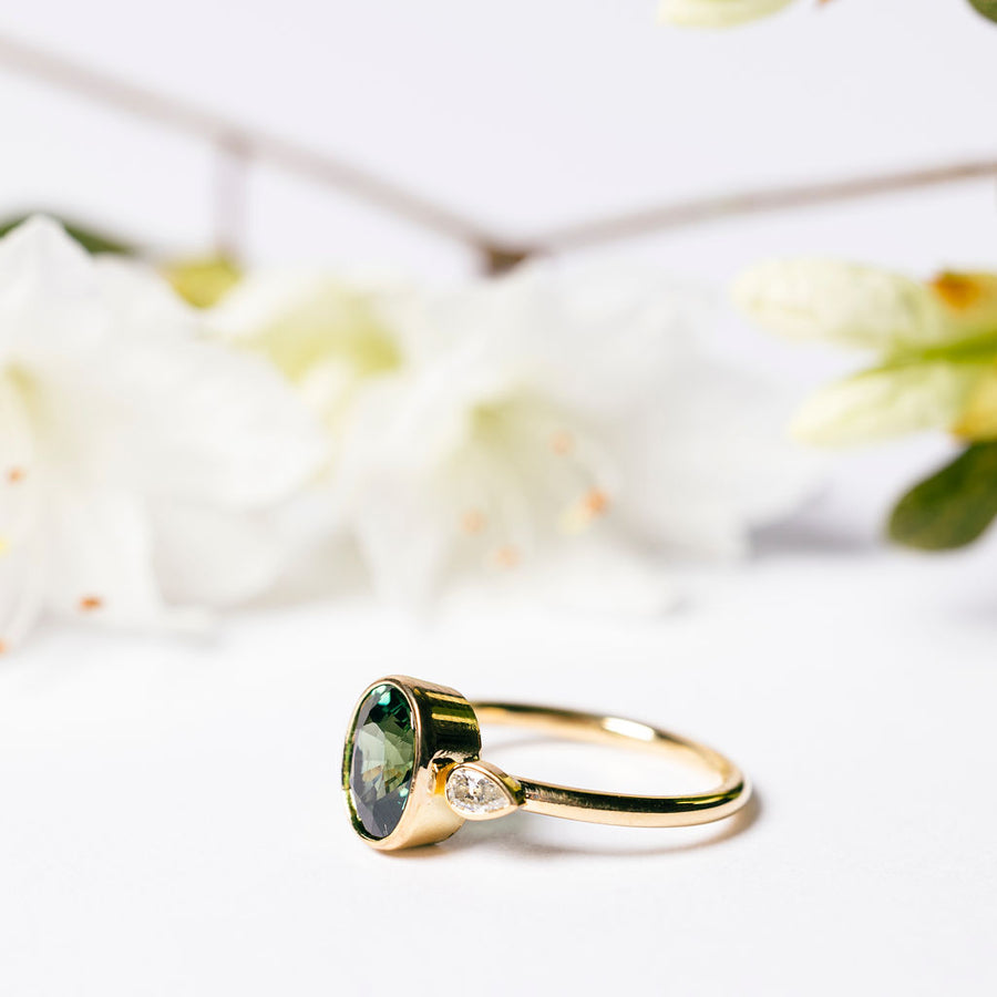 Green Hills | 2.5ct Oval Green Sapphire & Diamond Engagement Ring - MTD