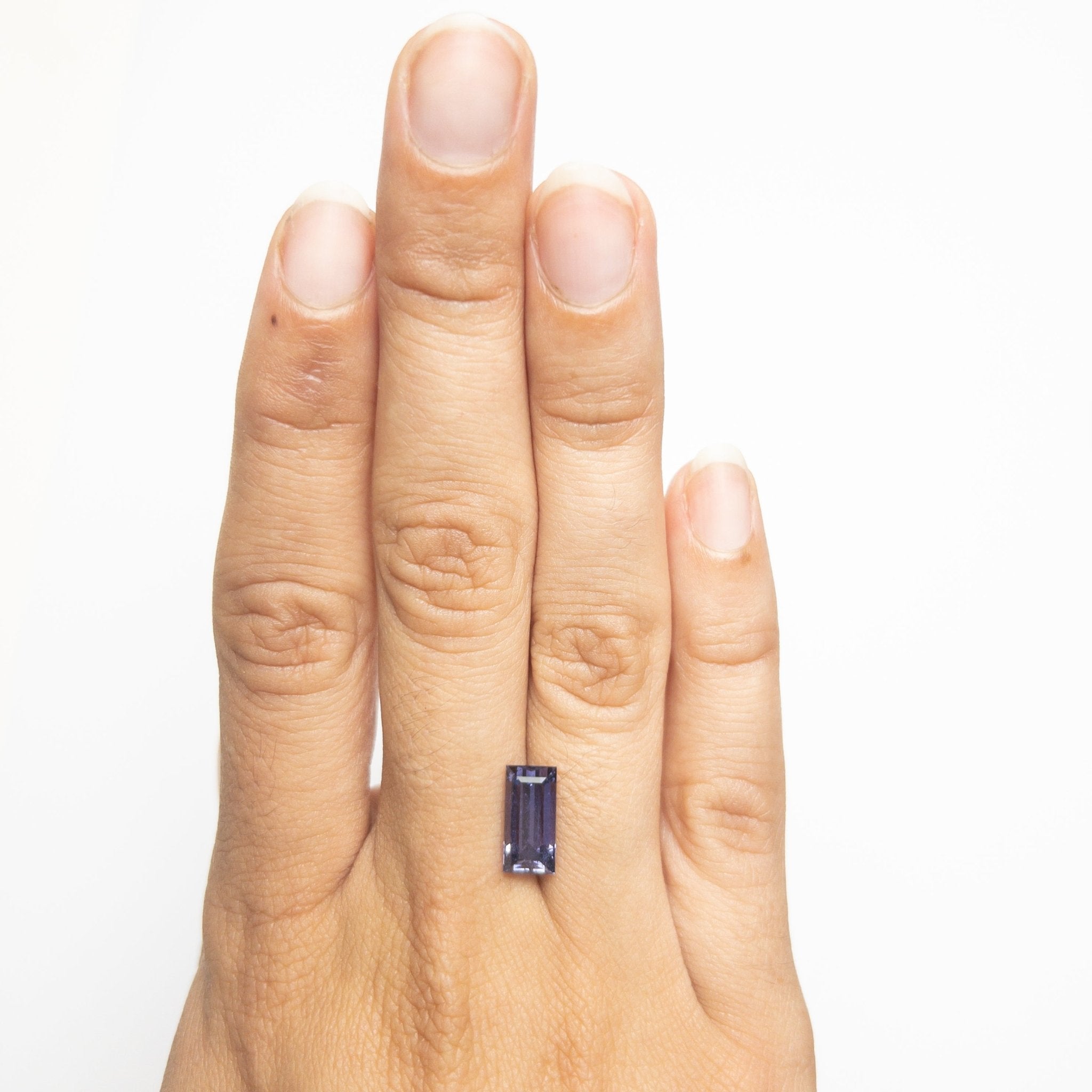 3.30ct 10.95x5.42x4.92mm Rectangle Step Cut Sapphire 21719 - 01 - MTD