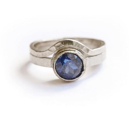 Twilight | Blue Sapphire Engagement Ring Set Hammered 18k White Gold - Melissa Tyson Designs