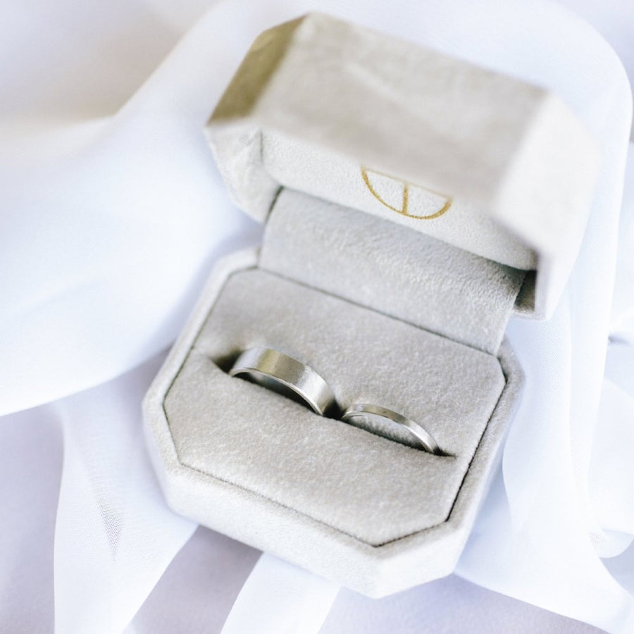 Brushed | Wedding Ring Set - Melissa Tyson Designs