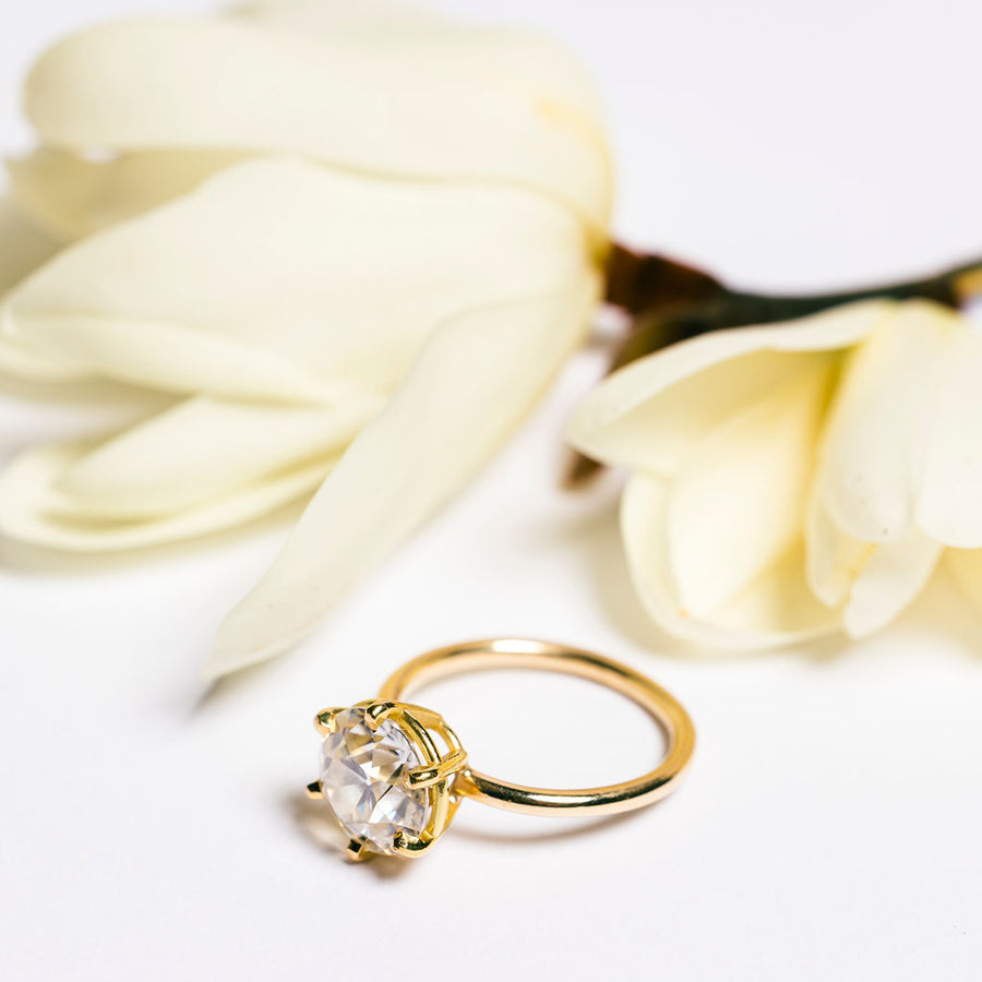 Daphne Gold Engagement Ring | Antique Cut Round Ring | MTD