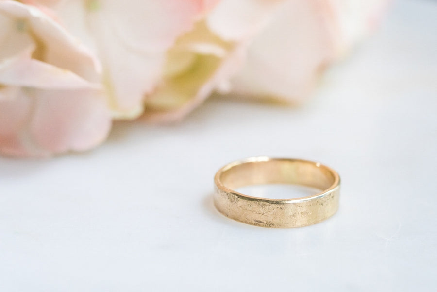 Morning Mist | Mens 14k Gold Rustic Hammered Gold Wedding Band - Melissa Tyson Designs