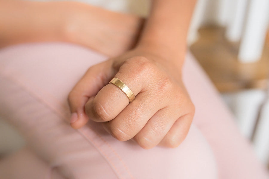 Morning Mist | Mens 14k Gold Rustic Hammered Gold Wedding Band - Melissa Tyson Designs