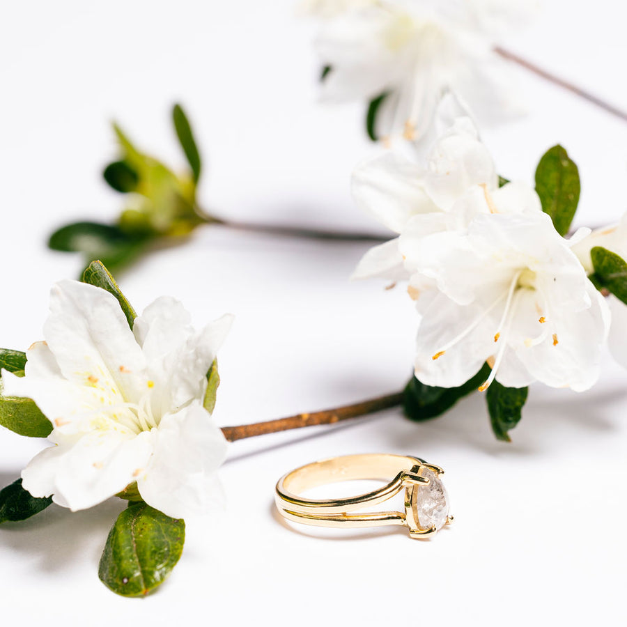 Julie | 1ct Pear Salt and Pepper Diamond 14k Yellow Gold - MTD